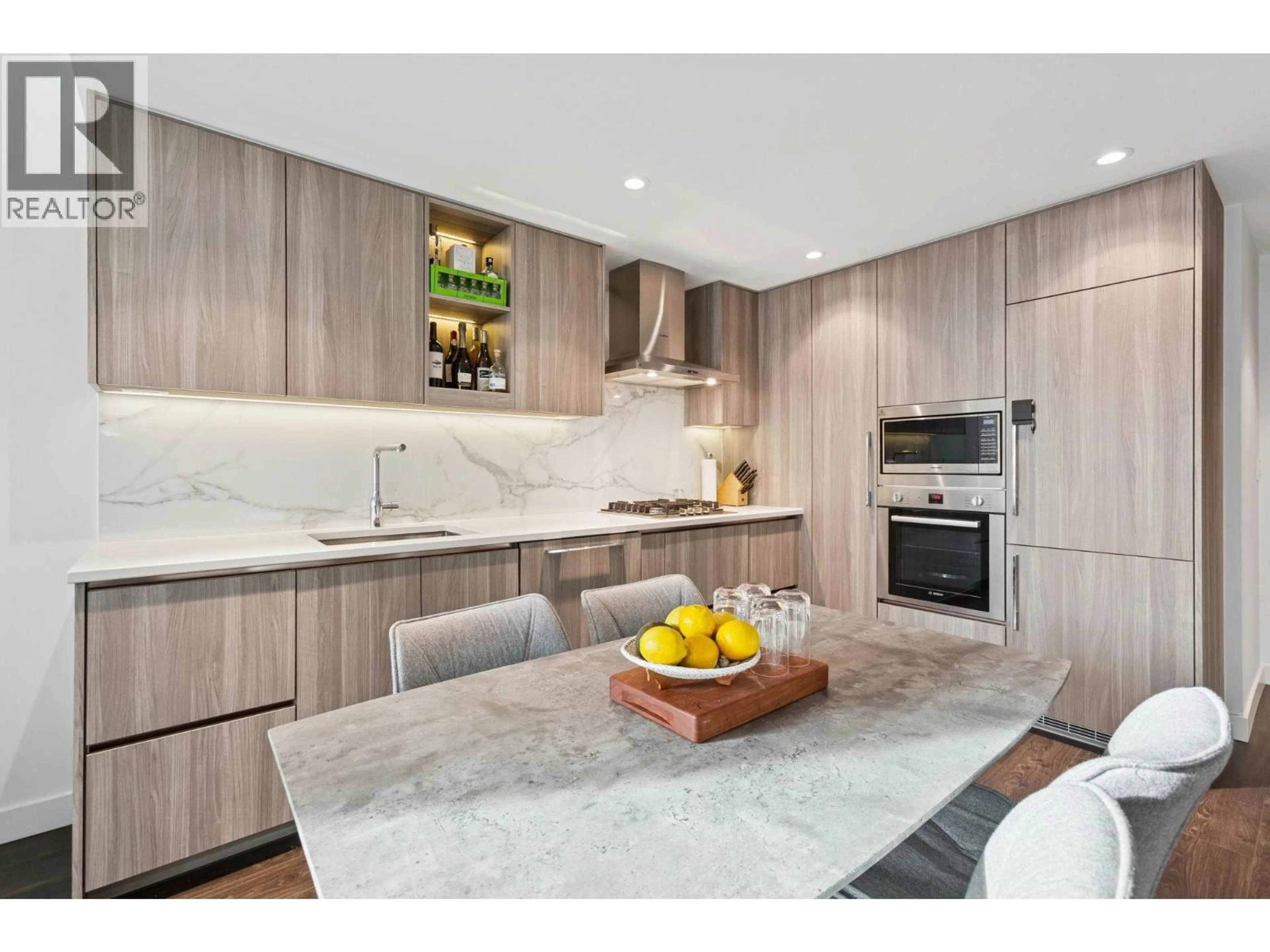 Contemporary kitchen, unknown for 838 - 3328 NO. 3 ROAD, Richmond British Columbia V6X0X1