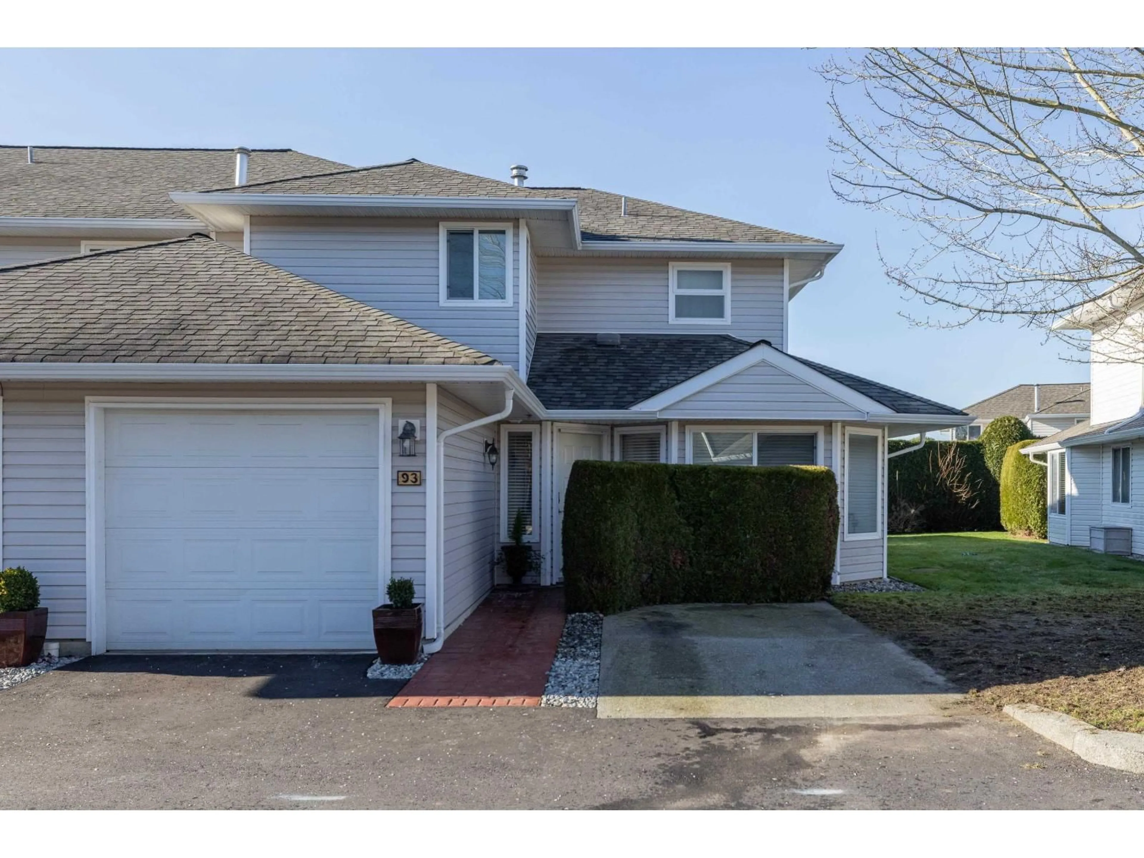 Home with vinyl exterior material, street for 93 - 21928 48 AVENUE, Langley British Columbia V3A8H1