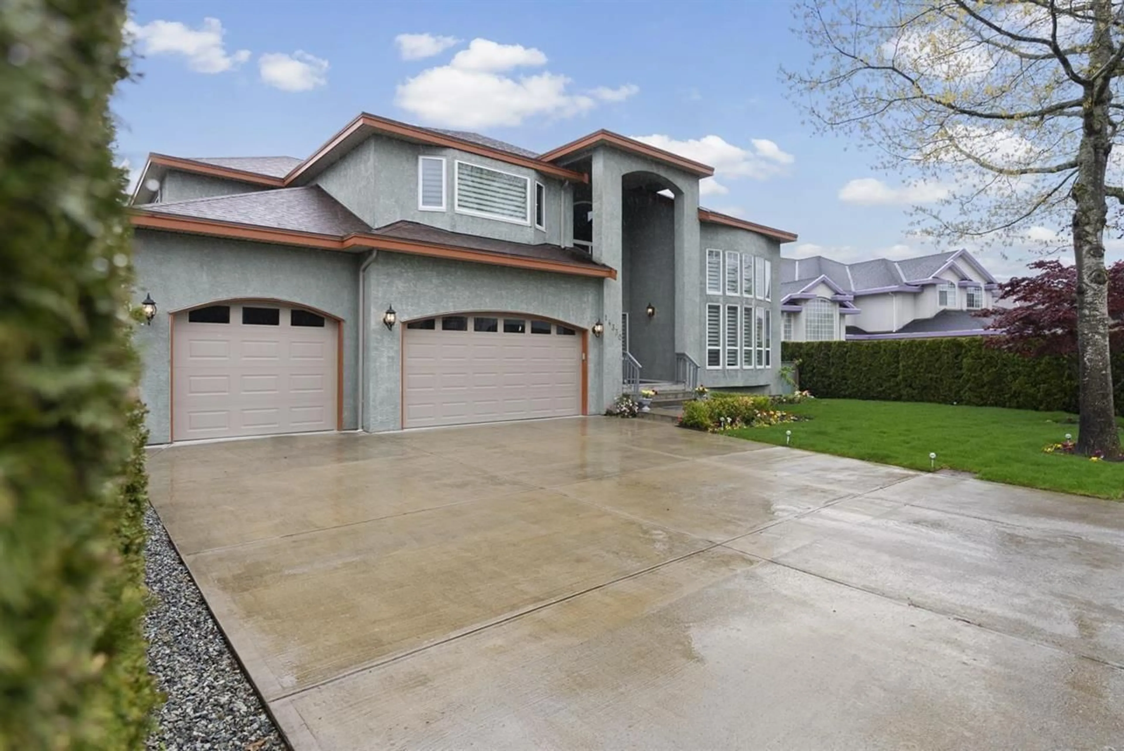 Unknown for 14330 82 AVENUE, Surrey British Columbia V3W0J4