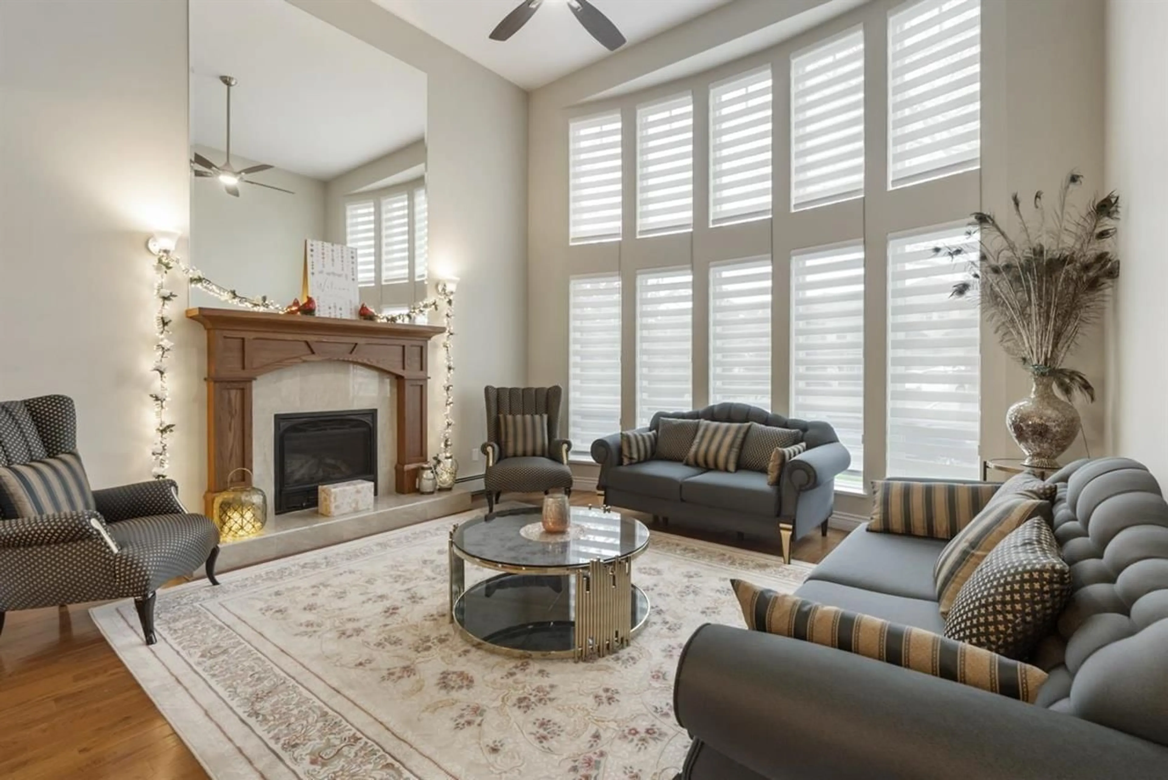 Living room with furniture, unknown for 14330 82 AVENUE, Surrey British Columbia V3W0J4