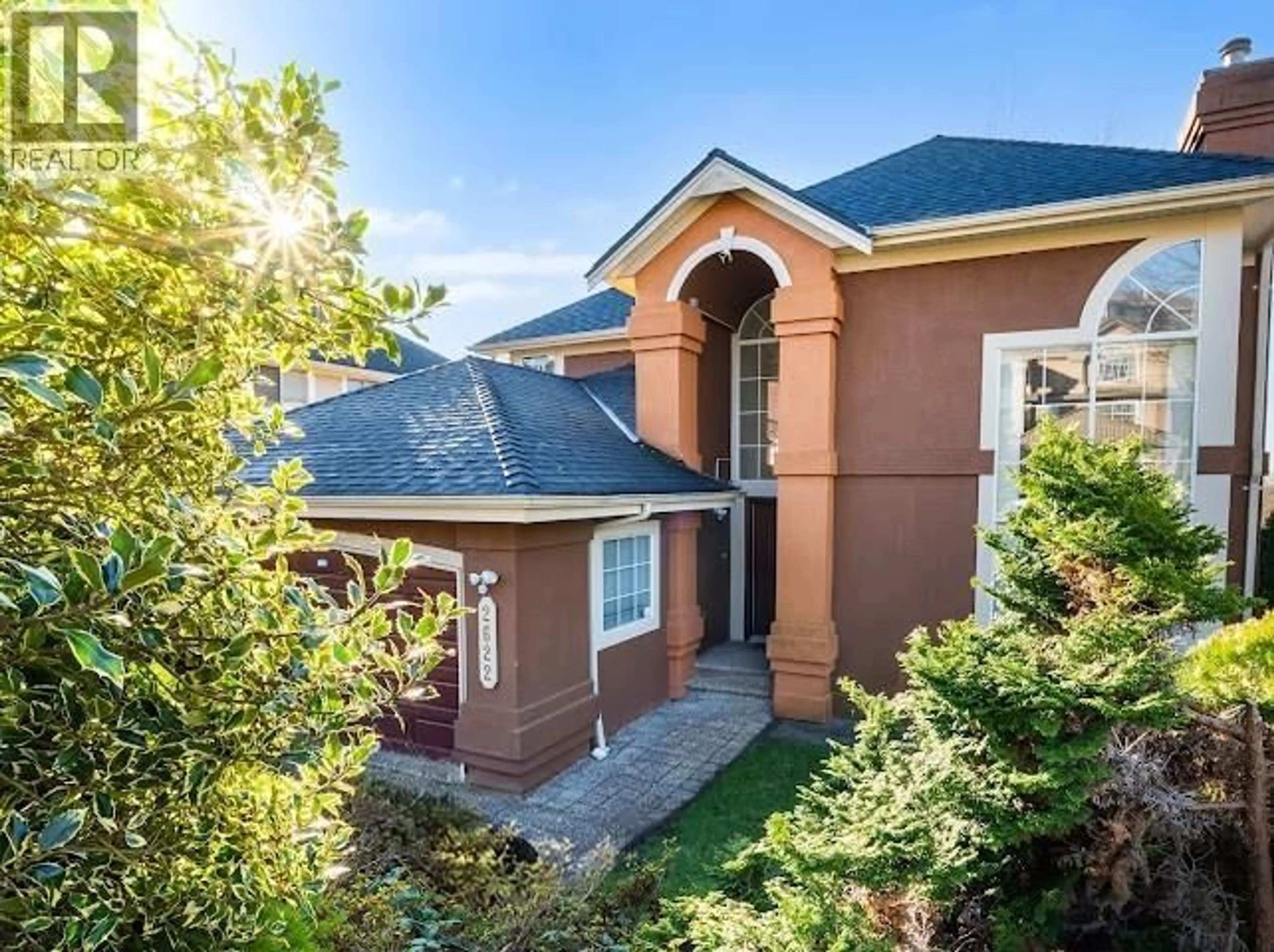 Home with brick exterior material, unknown for 2622 SANDSTONE CRESCENT, Coquitlam British Columbia V3E2T8