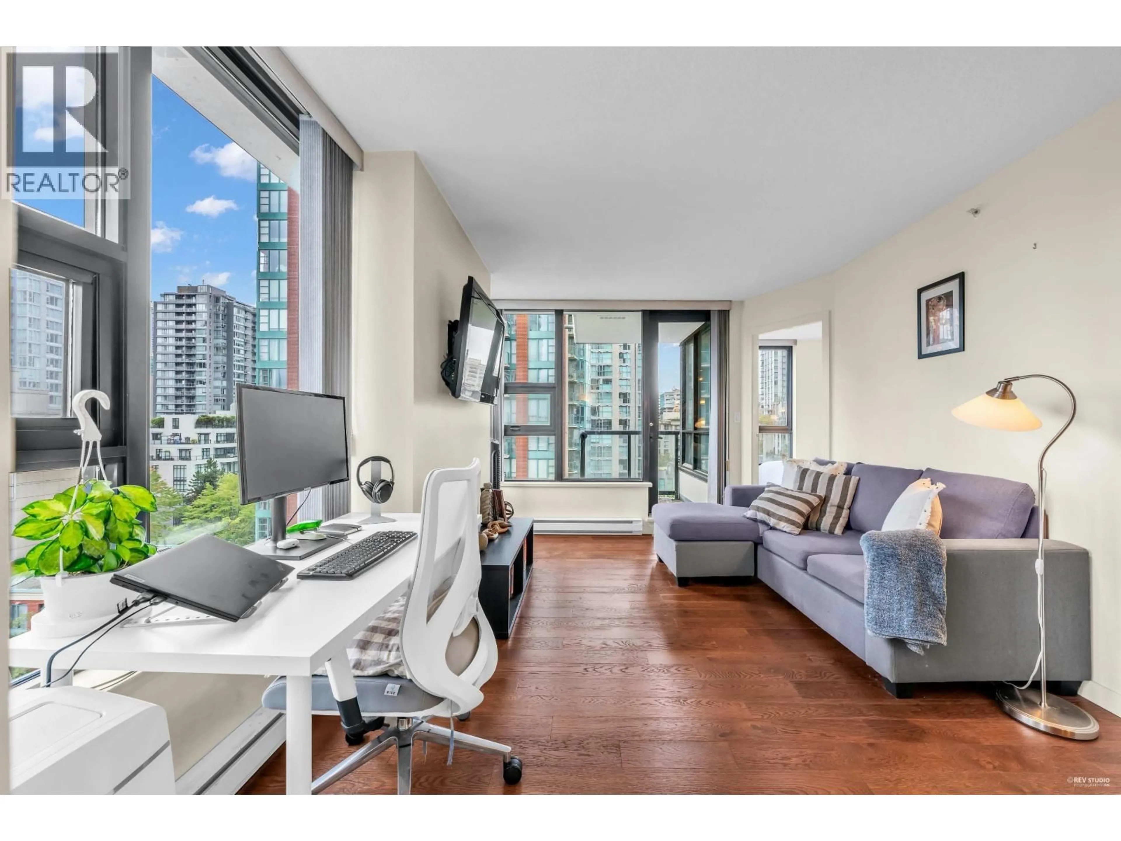 A pic of a room for 1001 - 928 HOMER STREET, Vancouver British Columbia V6B1T7