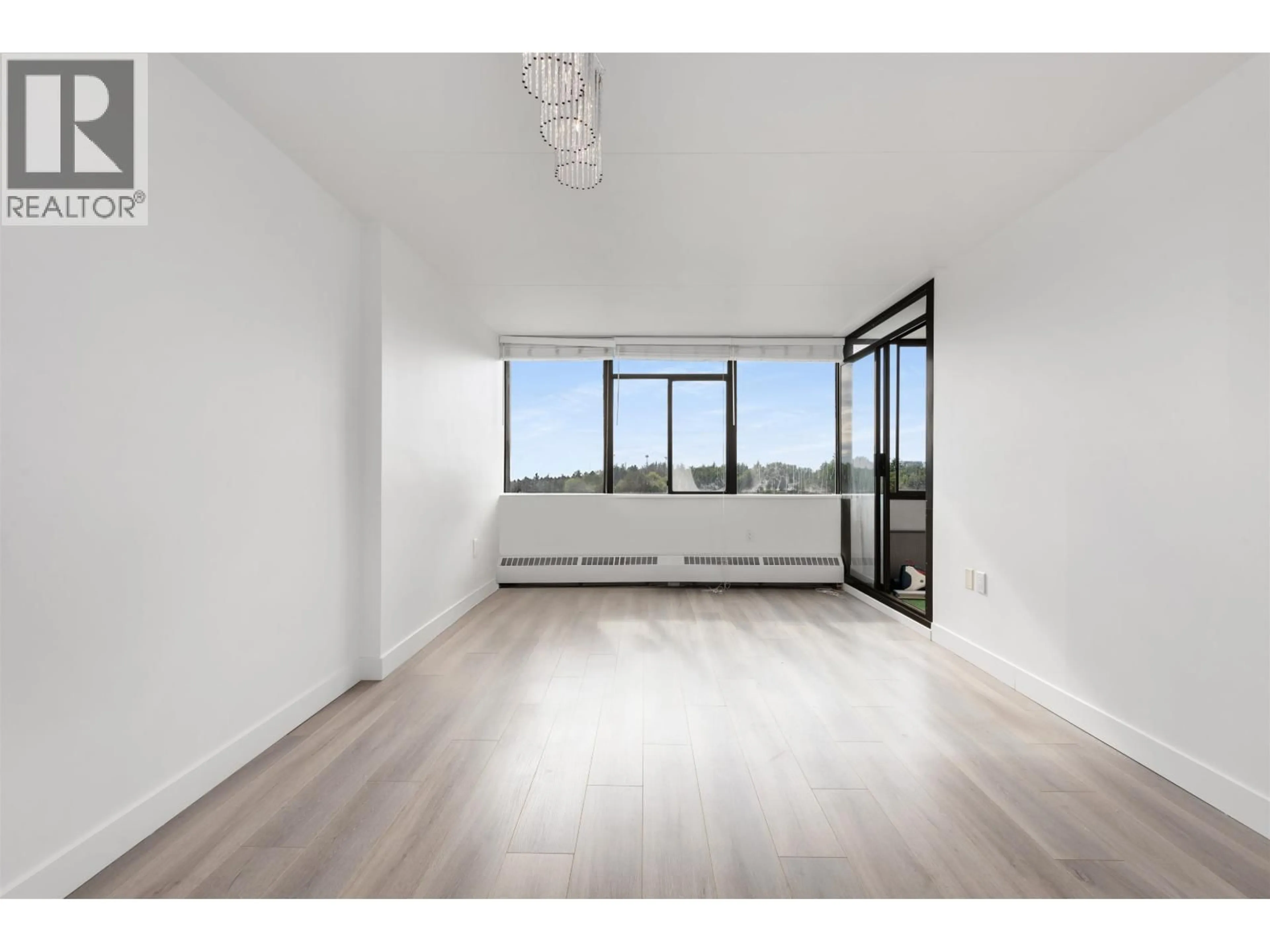 A pic of a room for 808 - 6651 MINORU BOULEVARD, Richmond British Columbia V6Y1Z2