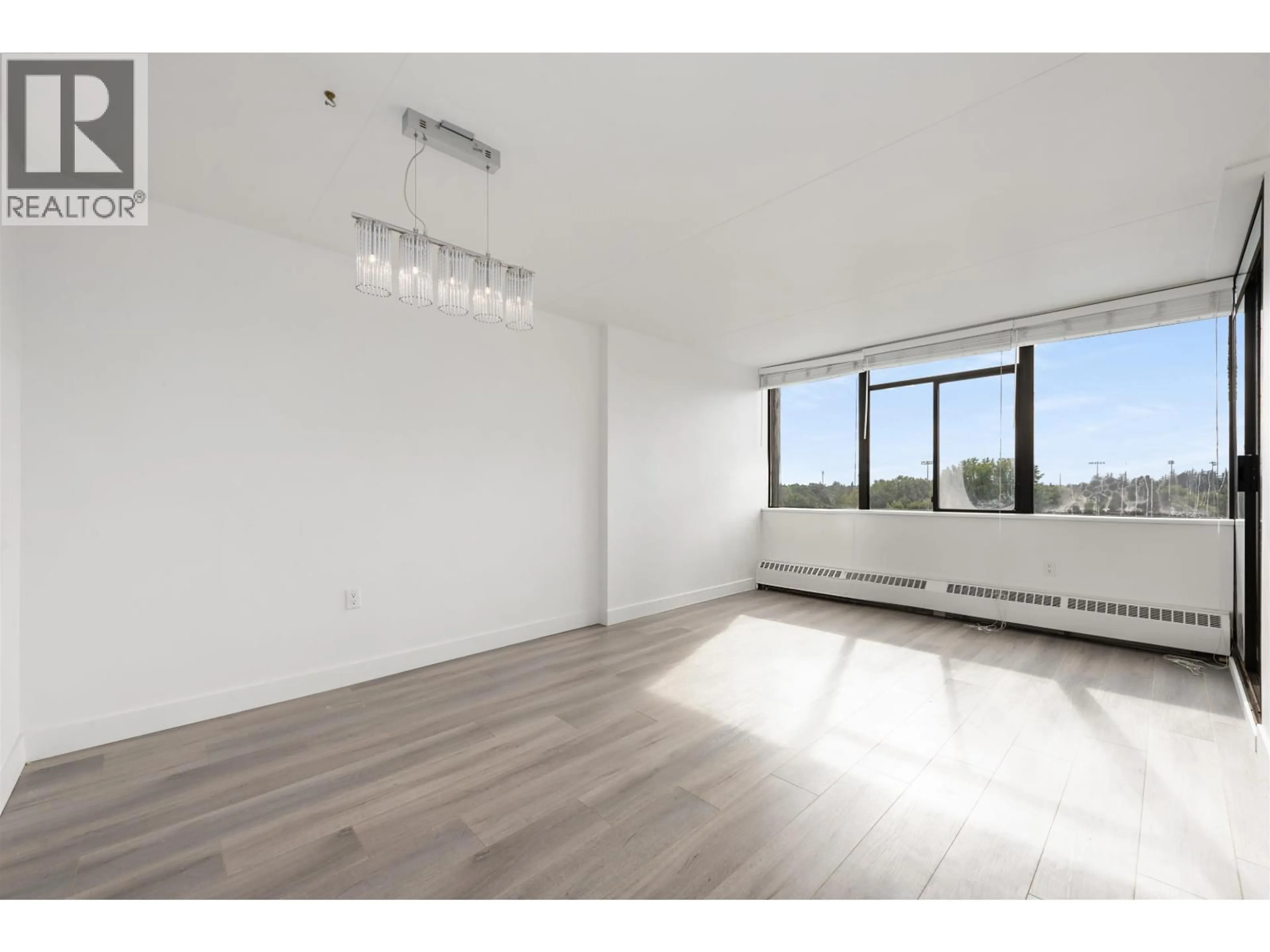 A pic of a room for 808 - 6651 MINORU BOULEVARD, Richmond British Columbia V6Y1Z2