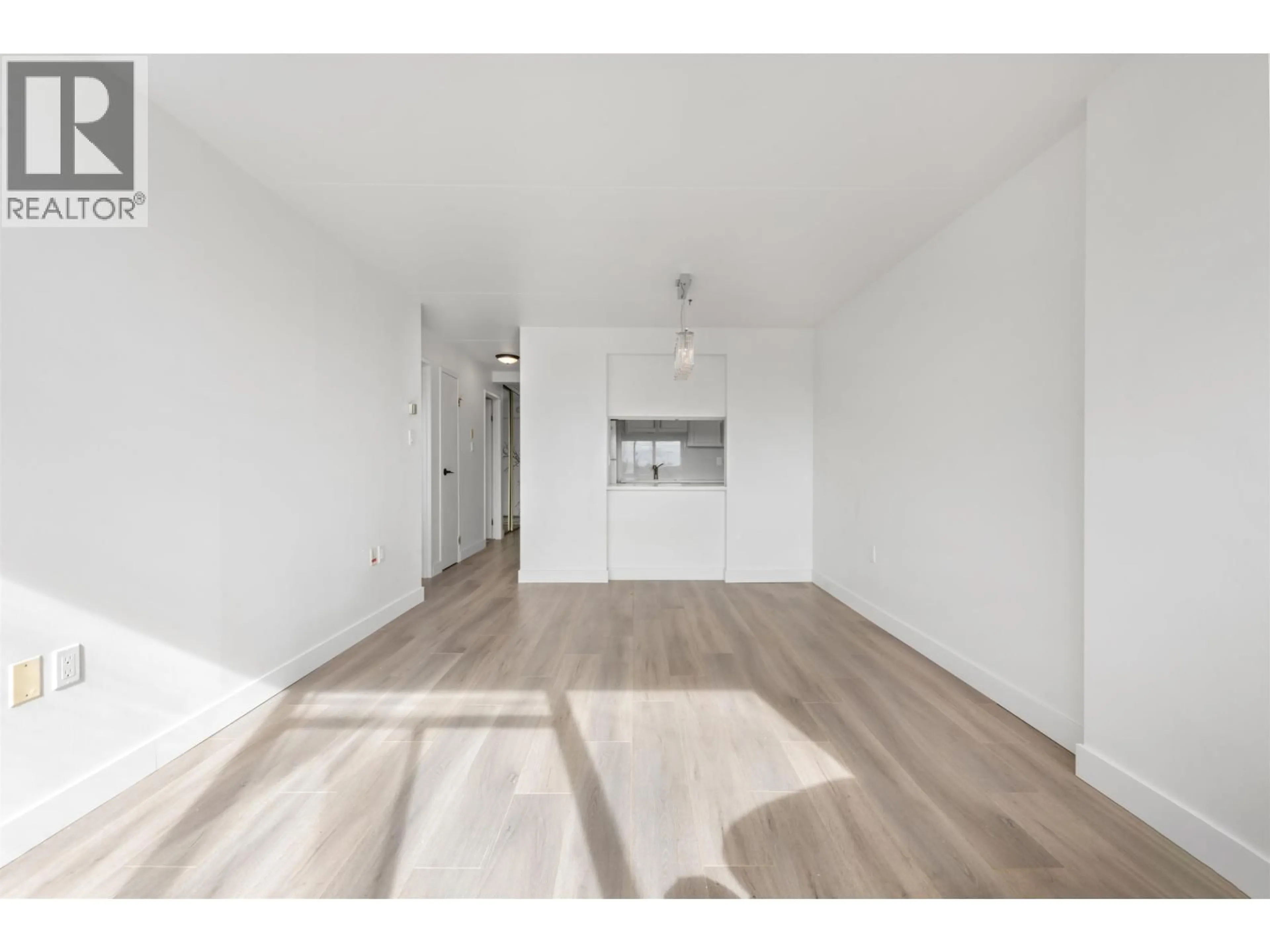 A pic of a room for 808 - 6651 MINORU BOULEVARD, Richmond British Columbia V6Y1Z2