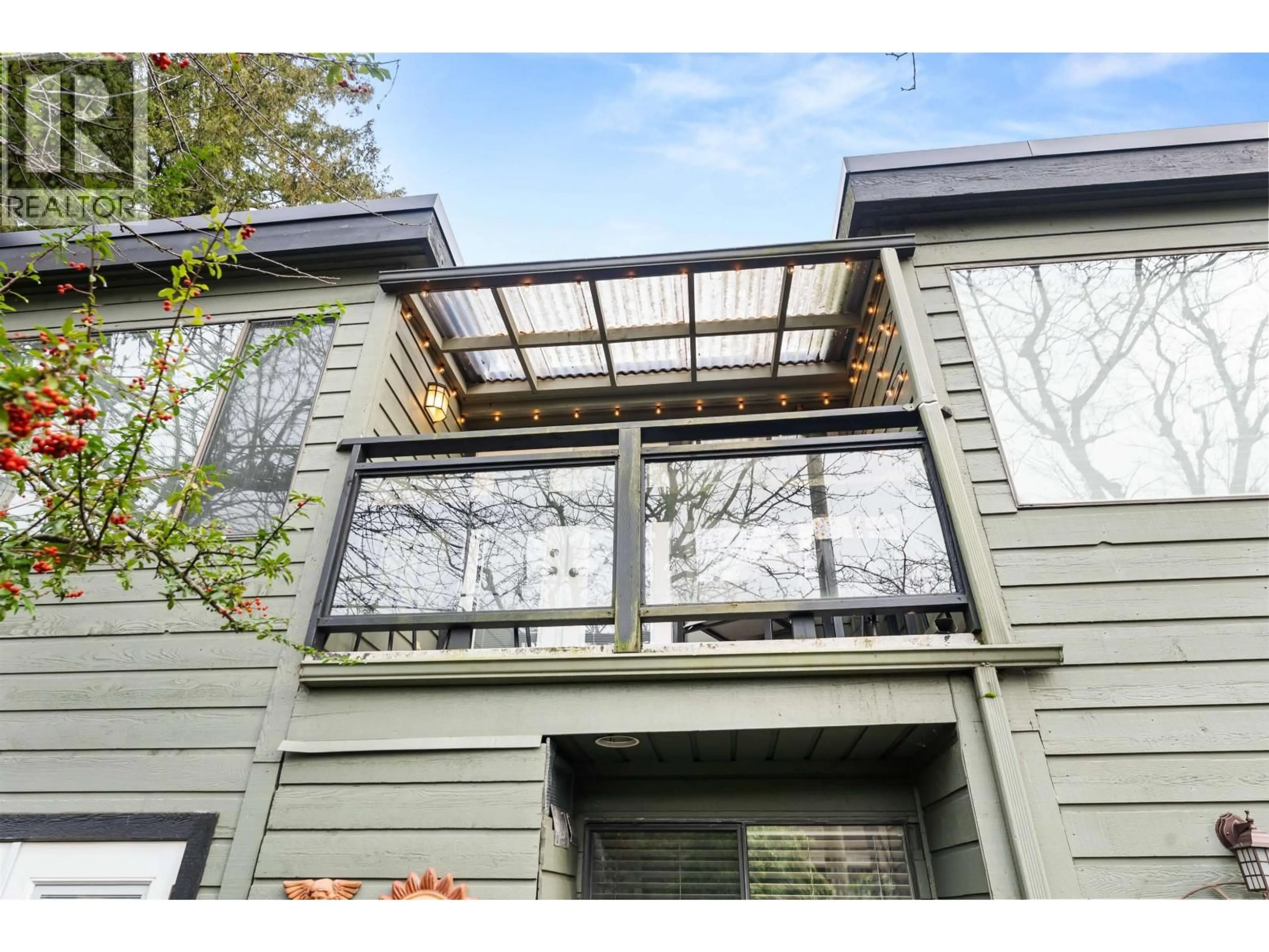 Home with vinyl exterior material, street for 1161 FAIRWAY VIEWS WYND, Delta British Columbia V4L2E2