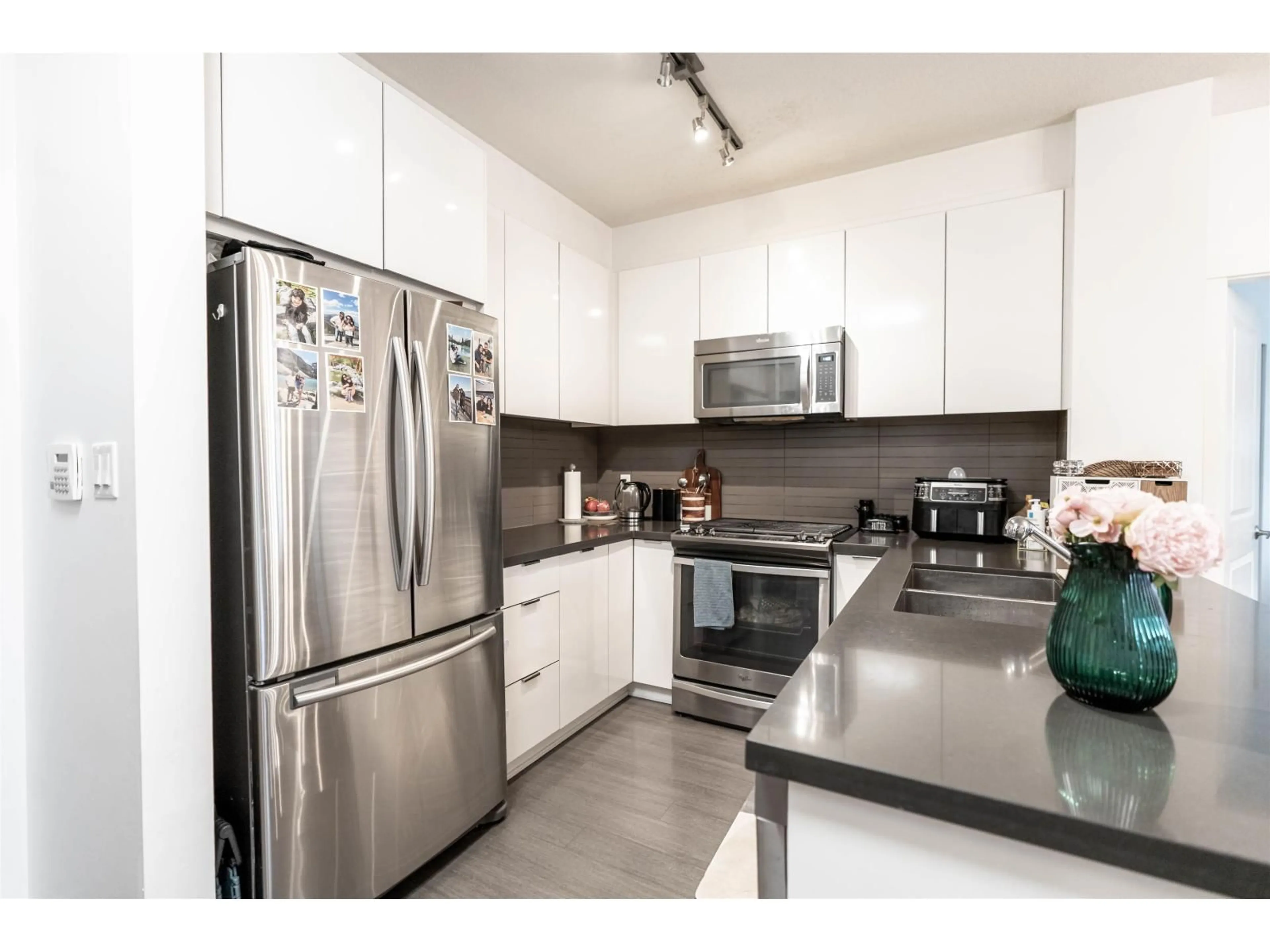 Unknown for 110 - 15168 33 AVENUE, Surrey British Columbia V3Z0N7