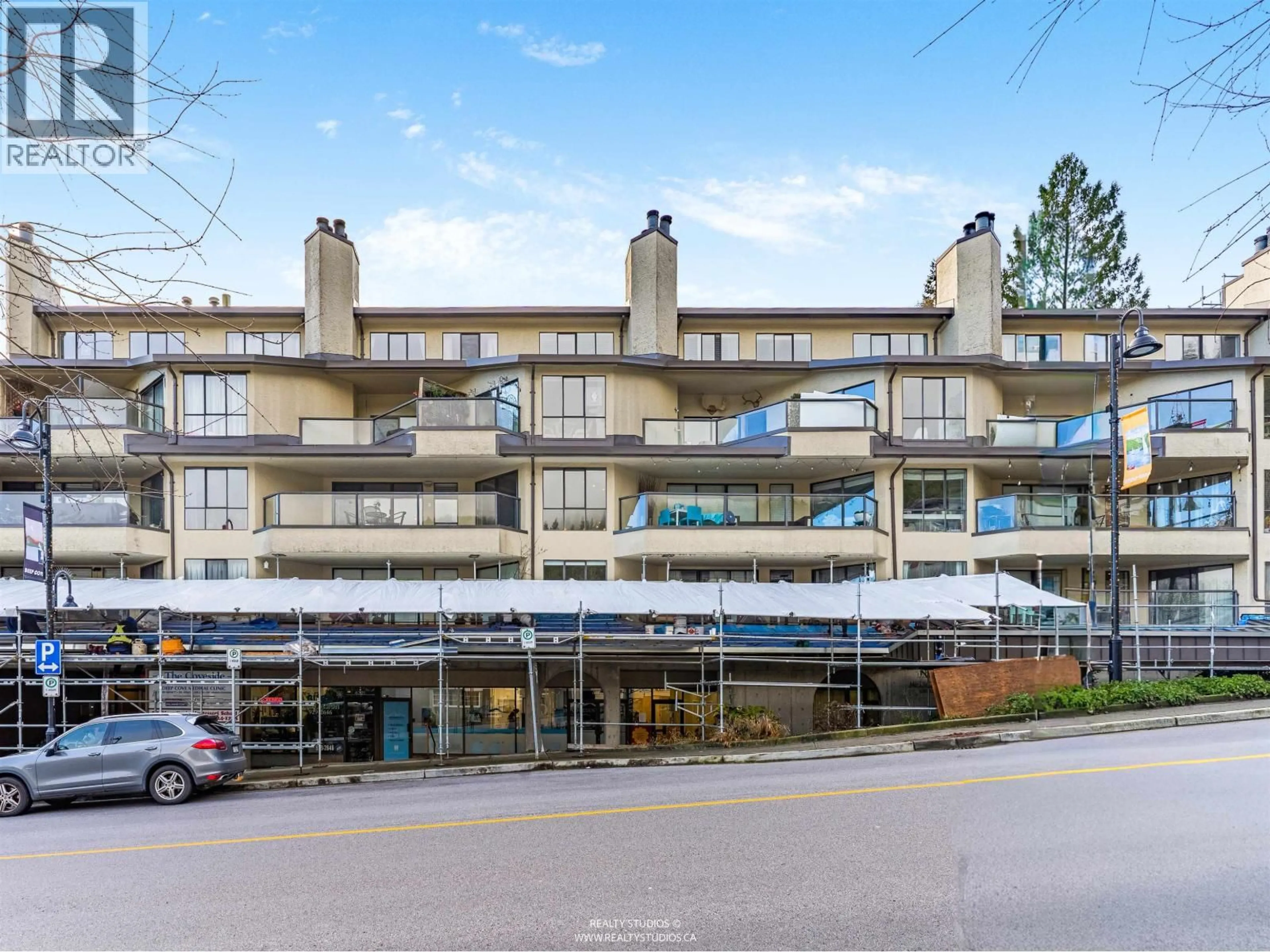 Unknown for 203 - 4323 GALLANT AVENUE, North Vancouver British Columbia V7G2C1