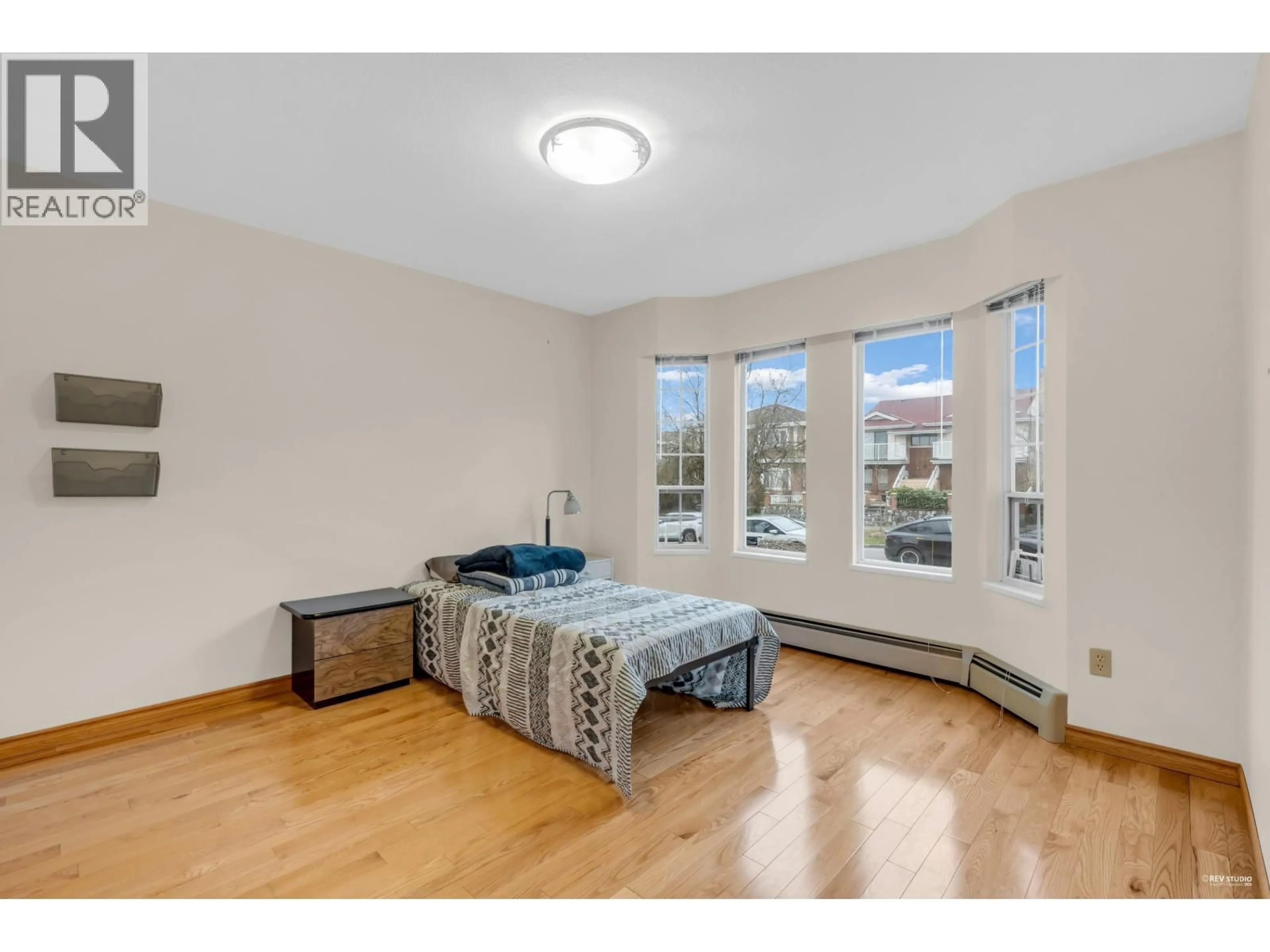 A pic of a room for 2068 SCARBORO AVENUE, Vancouver British Columbia V5P2L3