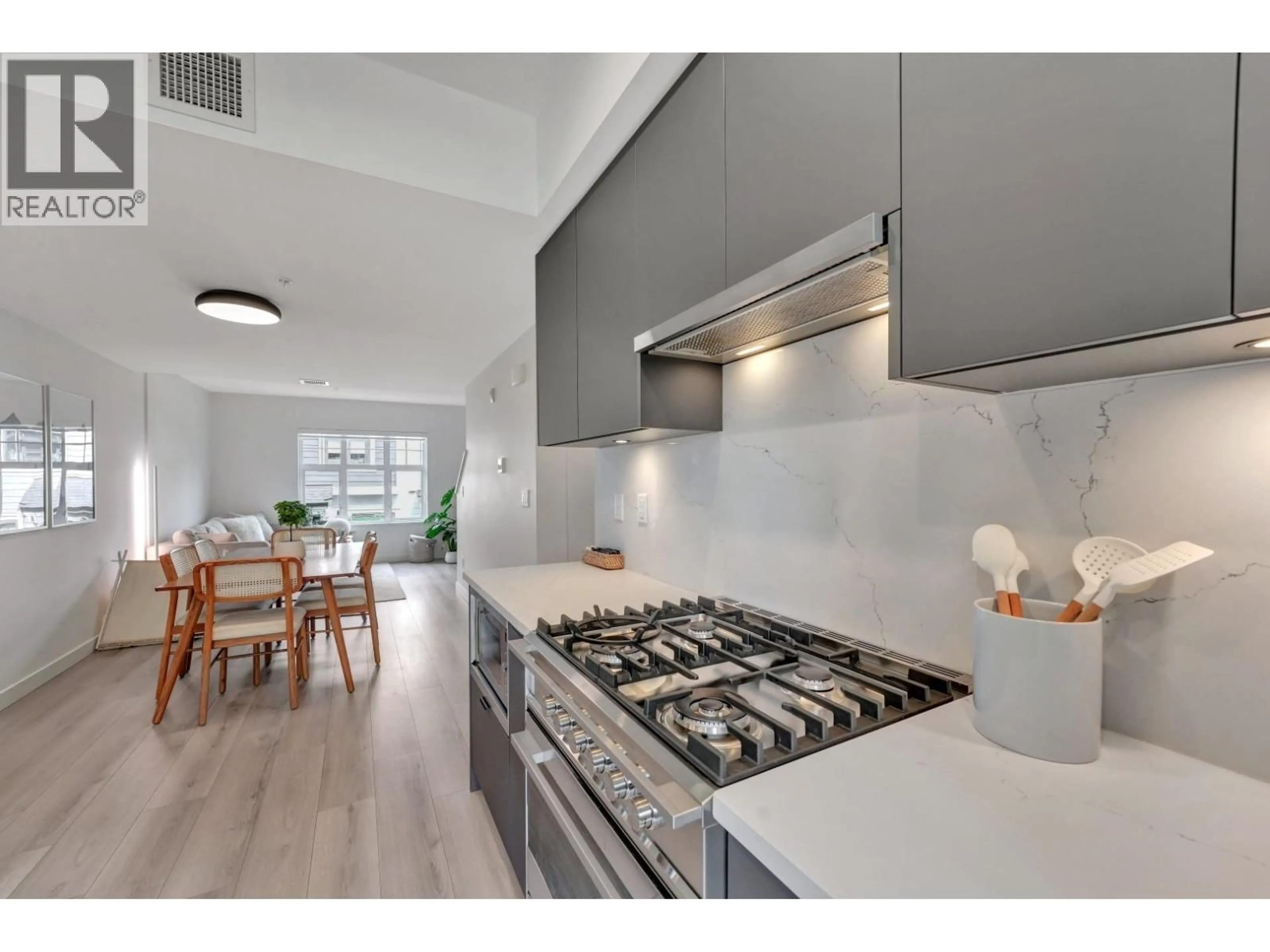 Open concept kitchen, unknown for 207 - 678 FAIRVIEW STREET, Coquitlam British Columbia V3J0N1