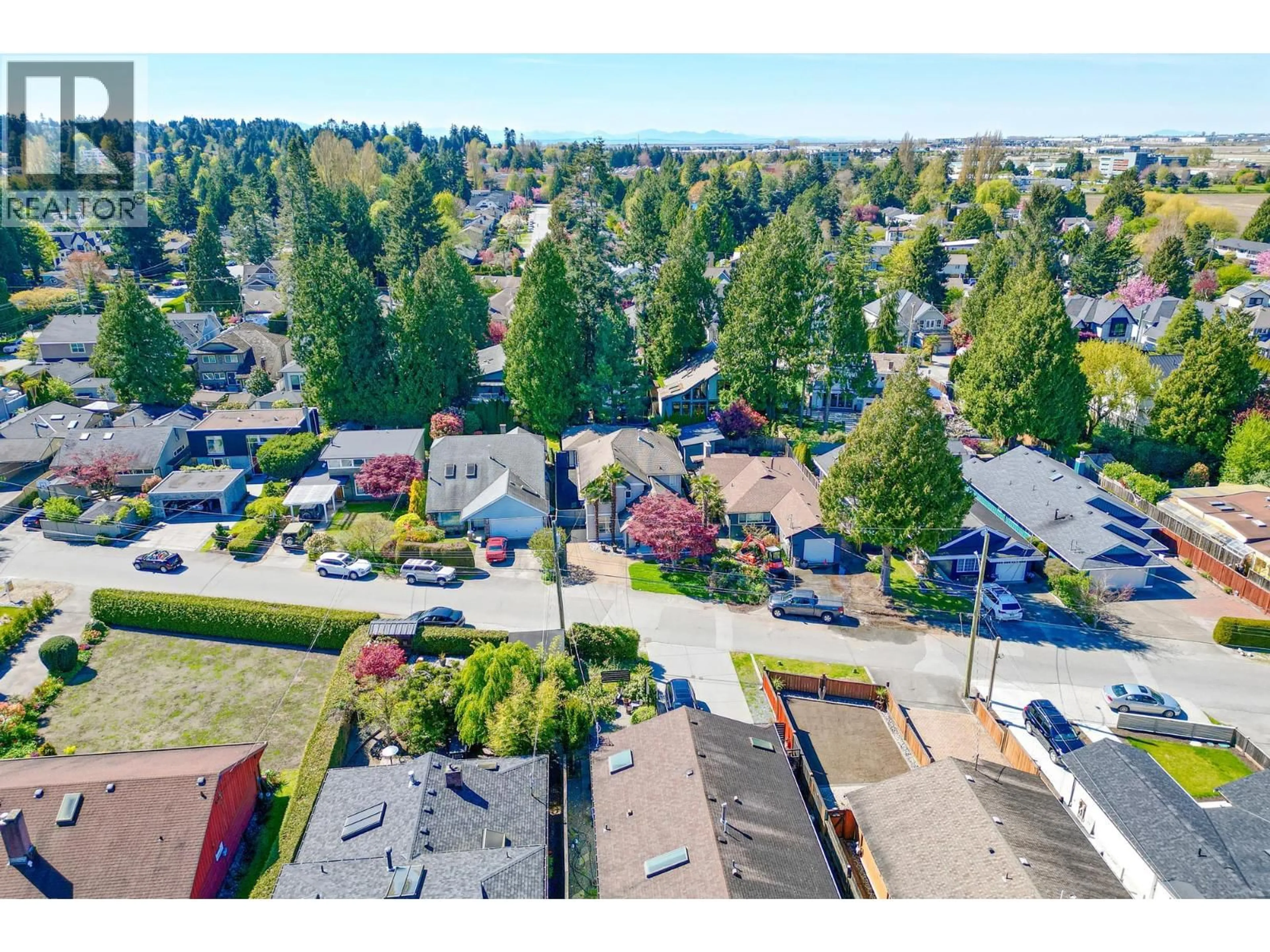 A pic from outside/outdoor area/front of a property/back of a property/a pic from drone, street for 1655 BRAID ROAD, Delta British Columbia V4L1T5