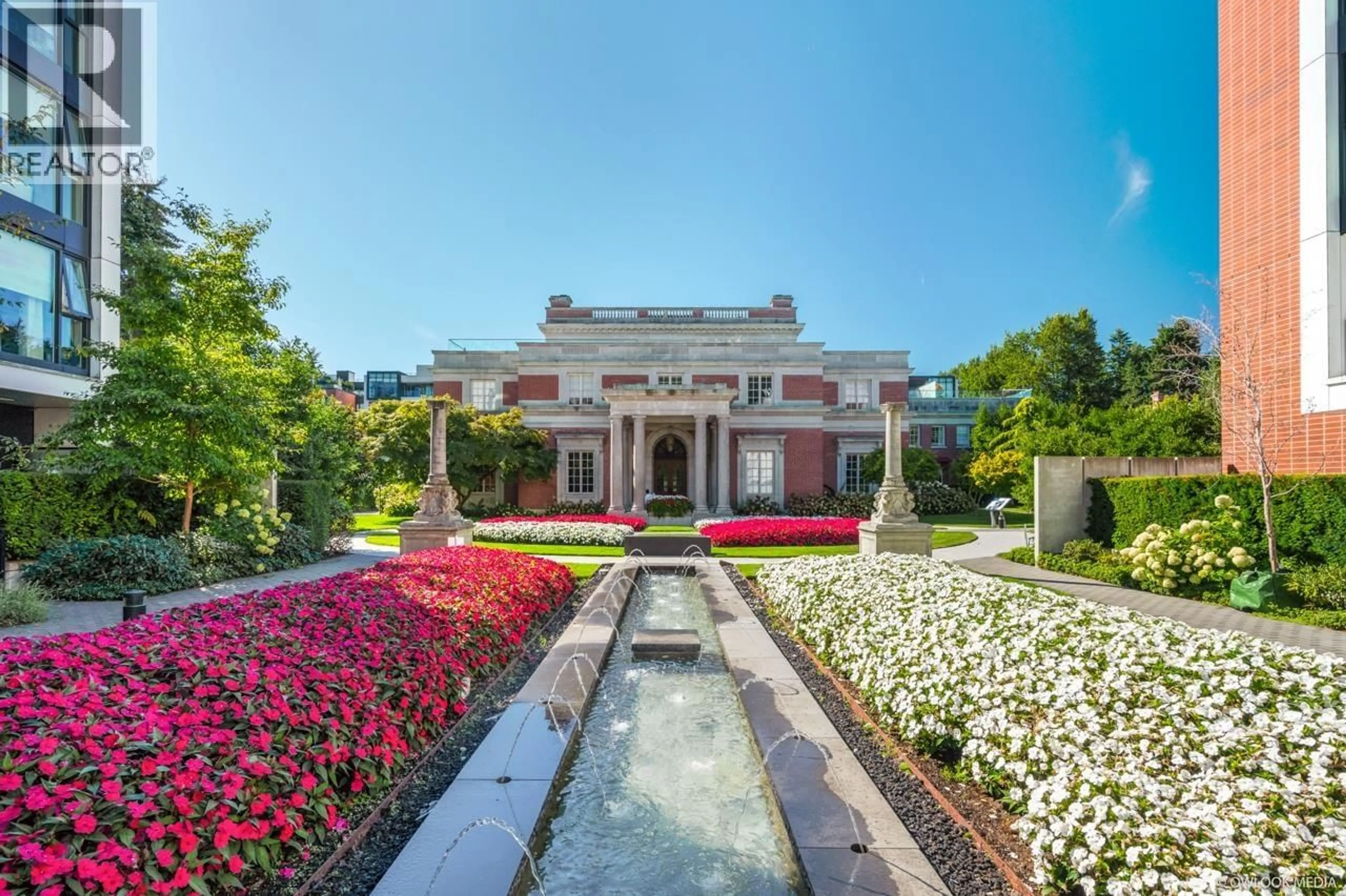 Unknown for 203 - 1561 57TH AVENUE, Vancouver British Columbia V6P0H5