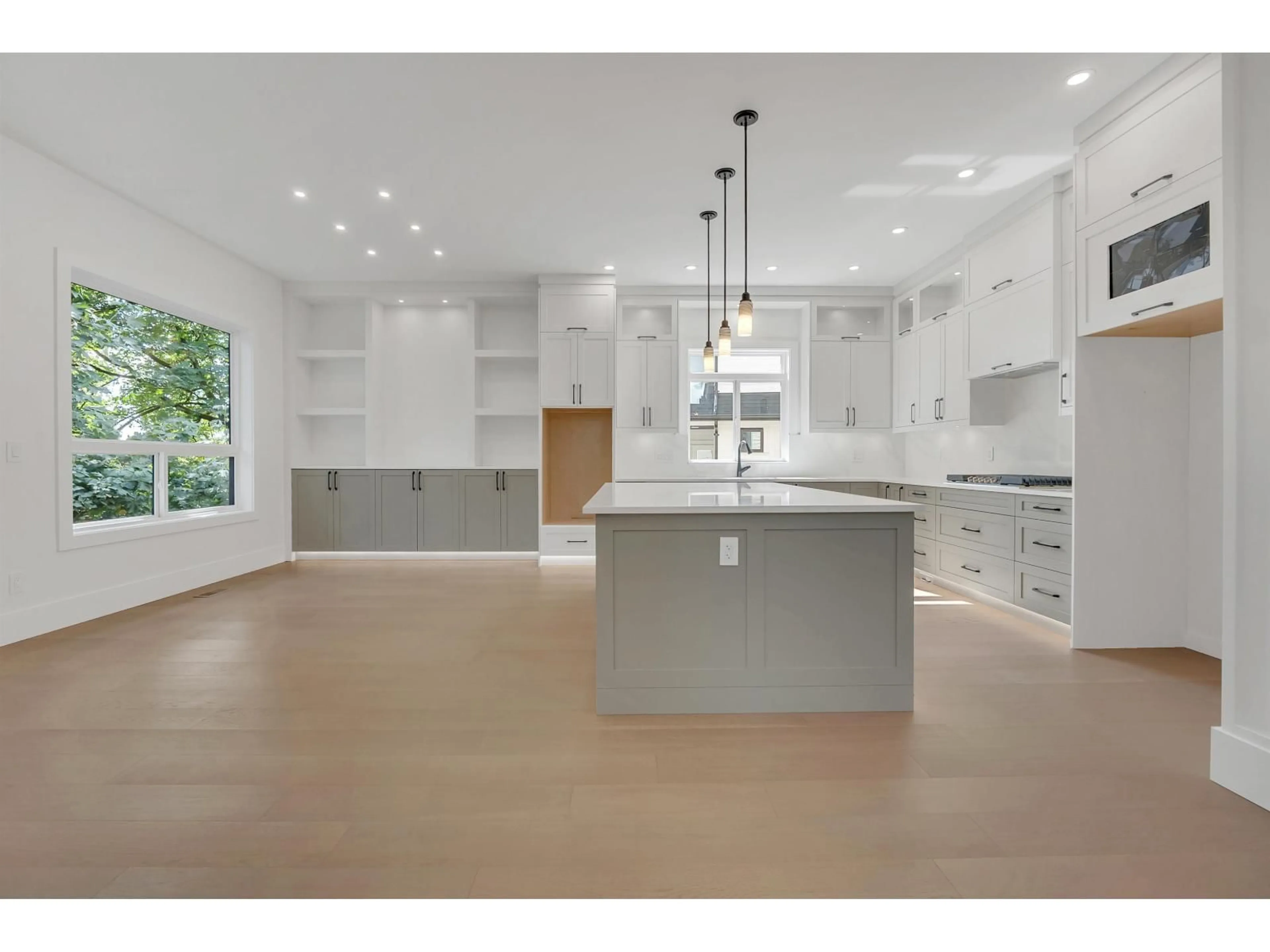 Open concept kitchen, unknown for 2378 MERLOT BOULEVARD, Abbotsford British Columbia V4X0A6