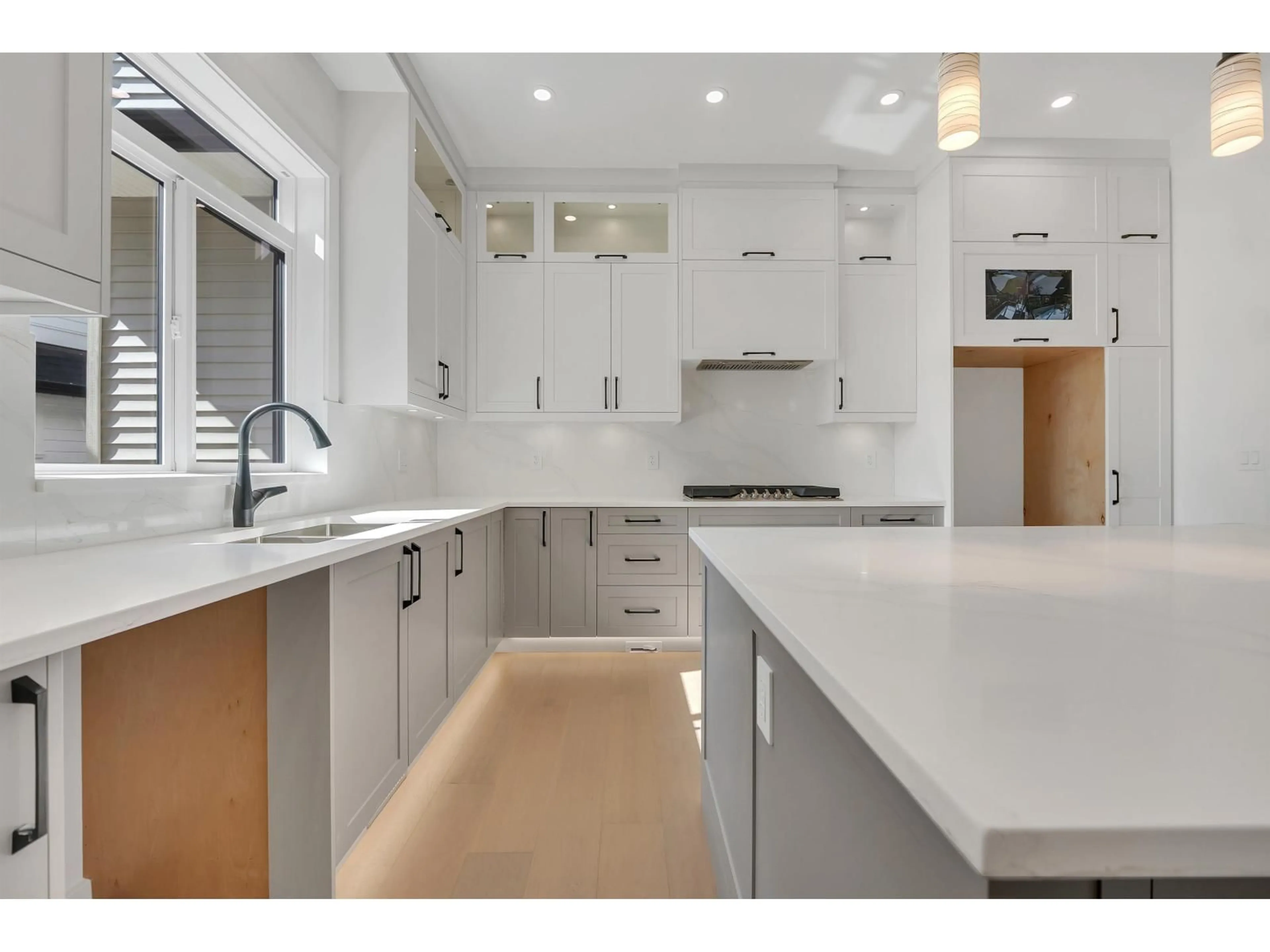 Contemporary kitchen, ceramic/tile floor for 2378 MERLOT BOULEVARD, Abbotsford British Columbia V4X0A6