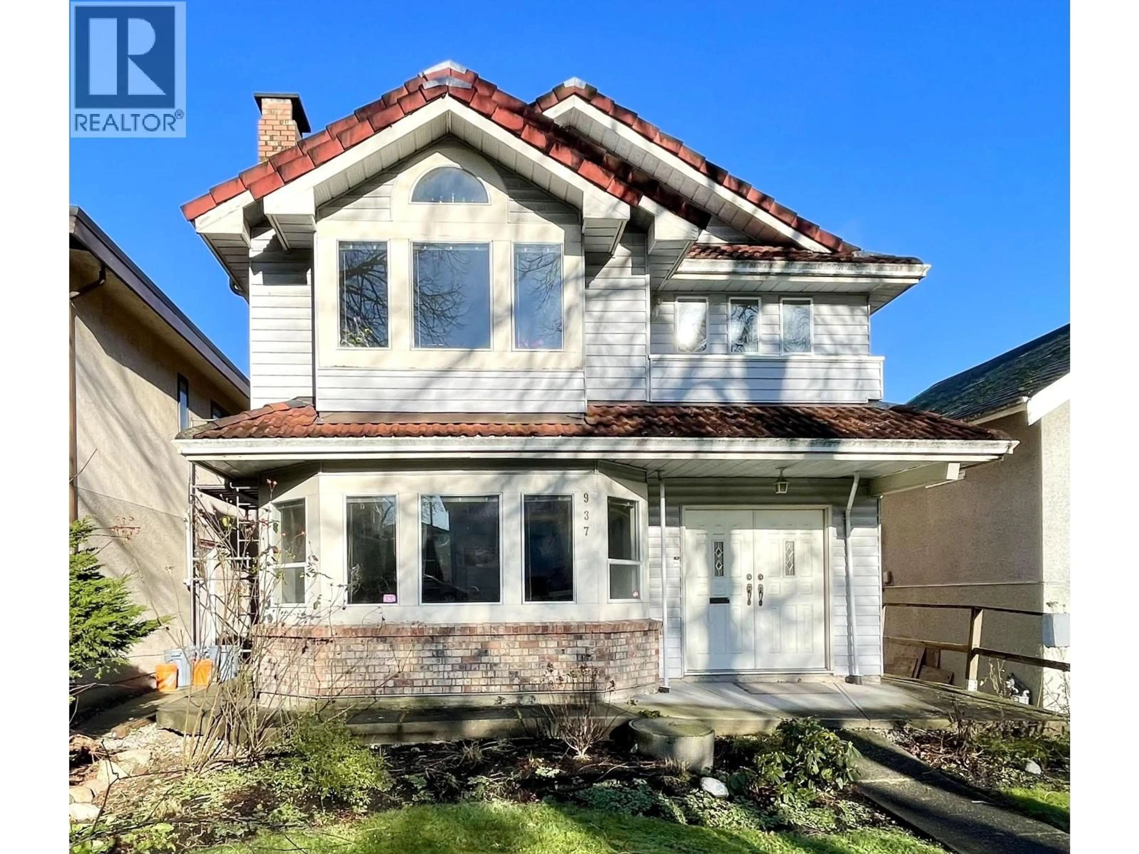 Home with brick exterior material, street for 937 18TH AVENUE, Vancouver British Columbia V5Z1W4