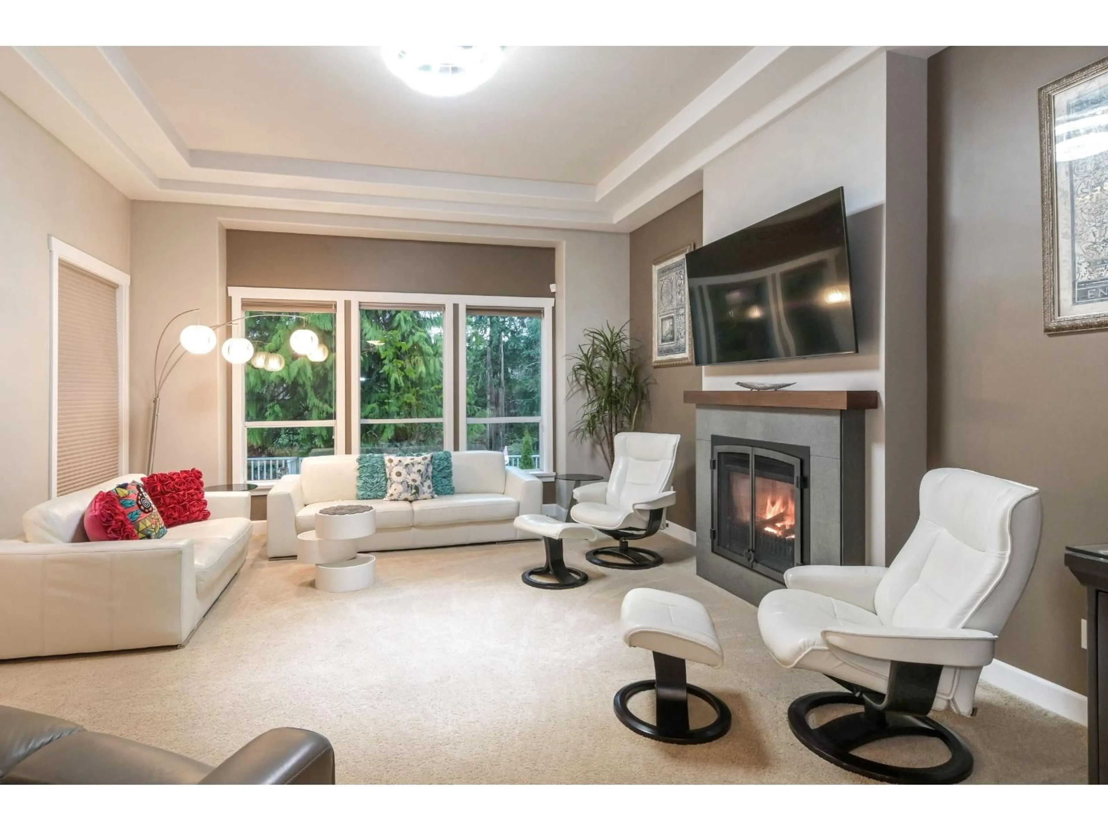 Living room with furniture, unknown for 8099 148A STREET, Surrey British Columbia V3S7H4