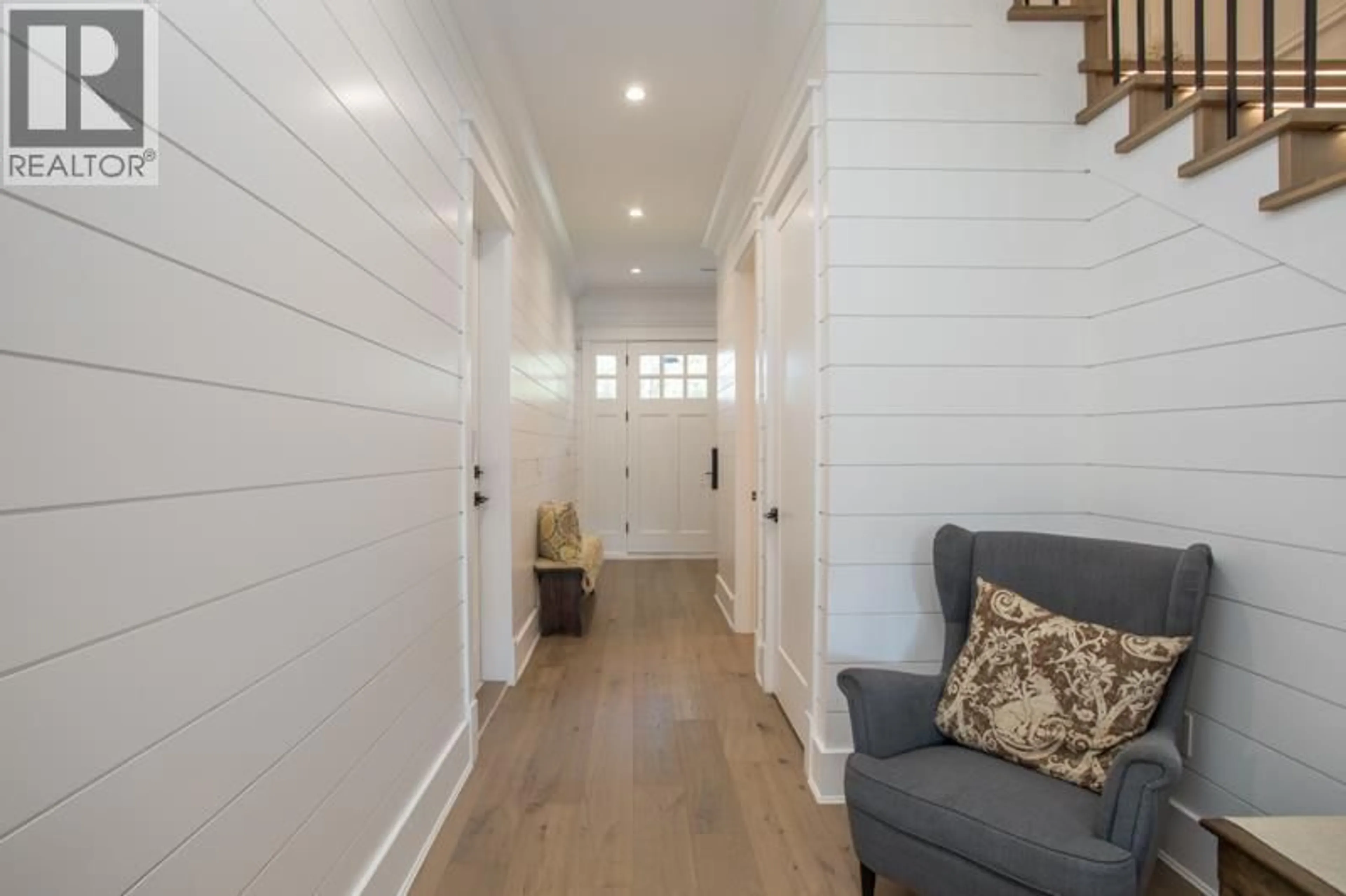 Indoor entryway for 11240 SCHOONER COURT, Richmond British Columbia V7E4L1