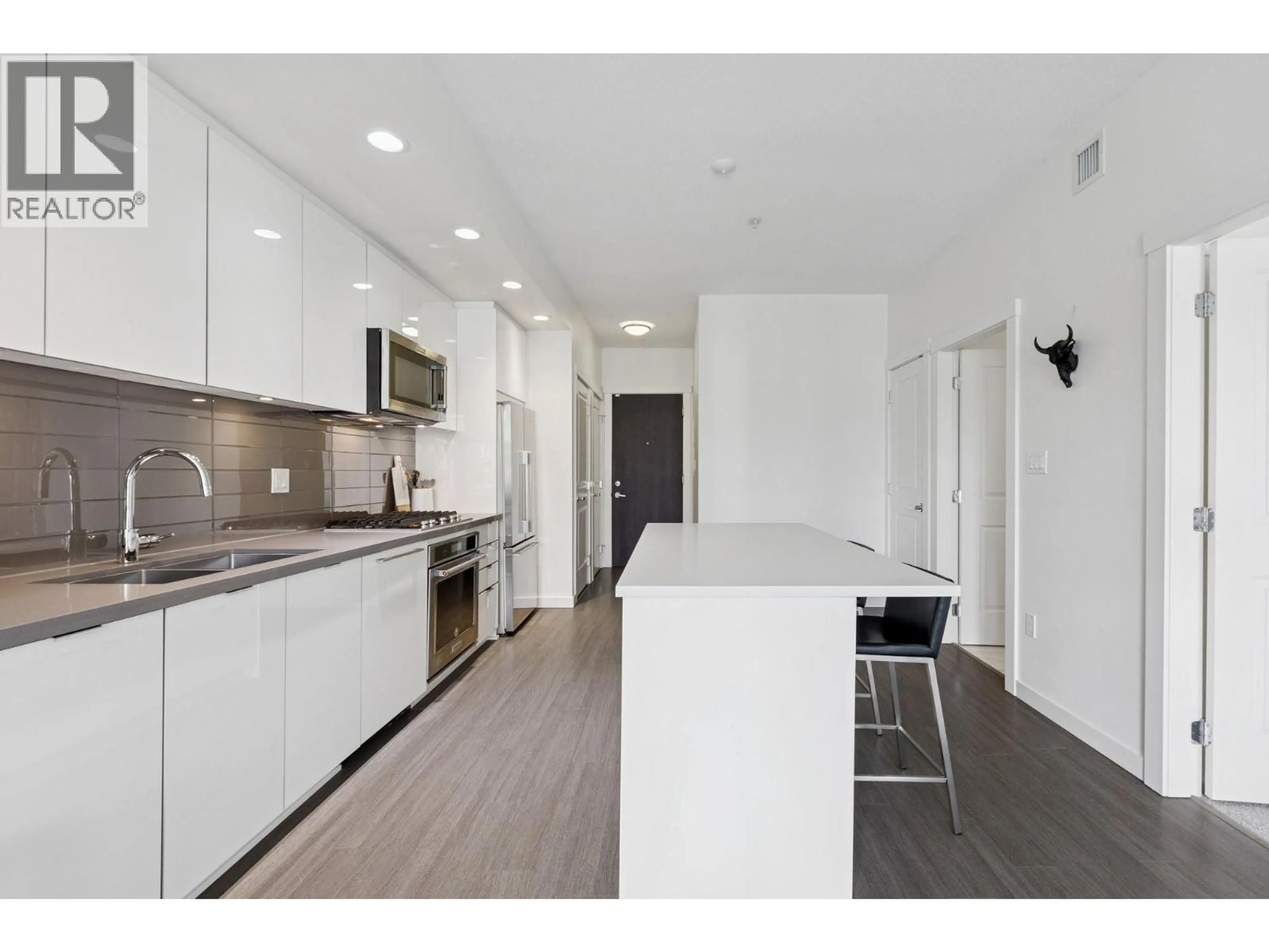 Open concept kitchen, unknown for 501 - 277 1ST STREET, North Vancouver British Columbia V7M0E8