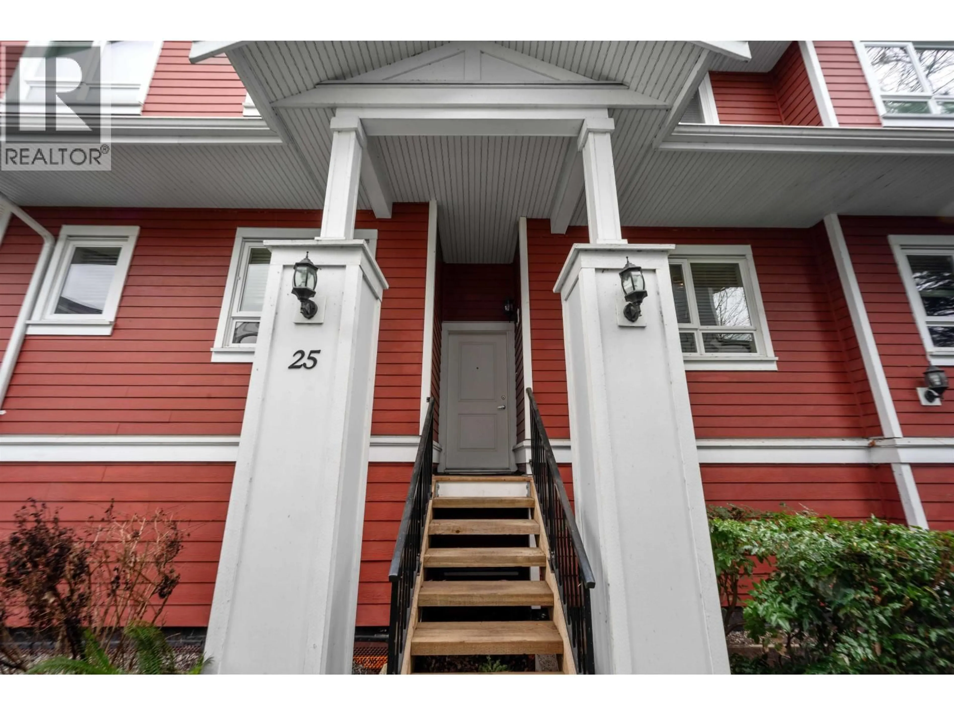 Unknown for 25 - 1130 EWEN AVENUE, New Westminster British Columbia V3M5E4