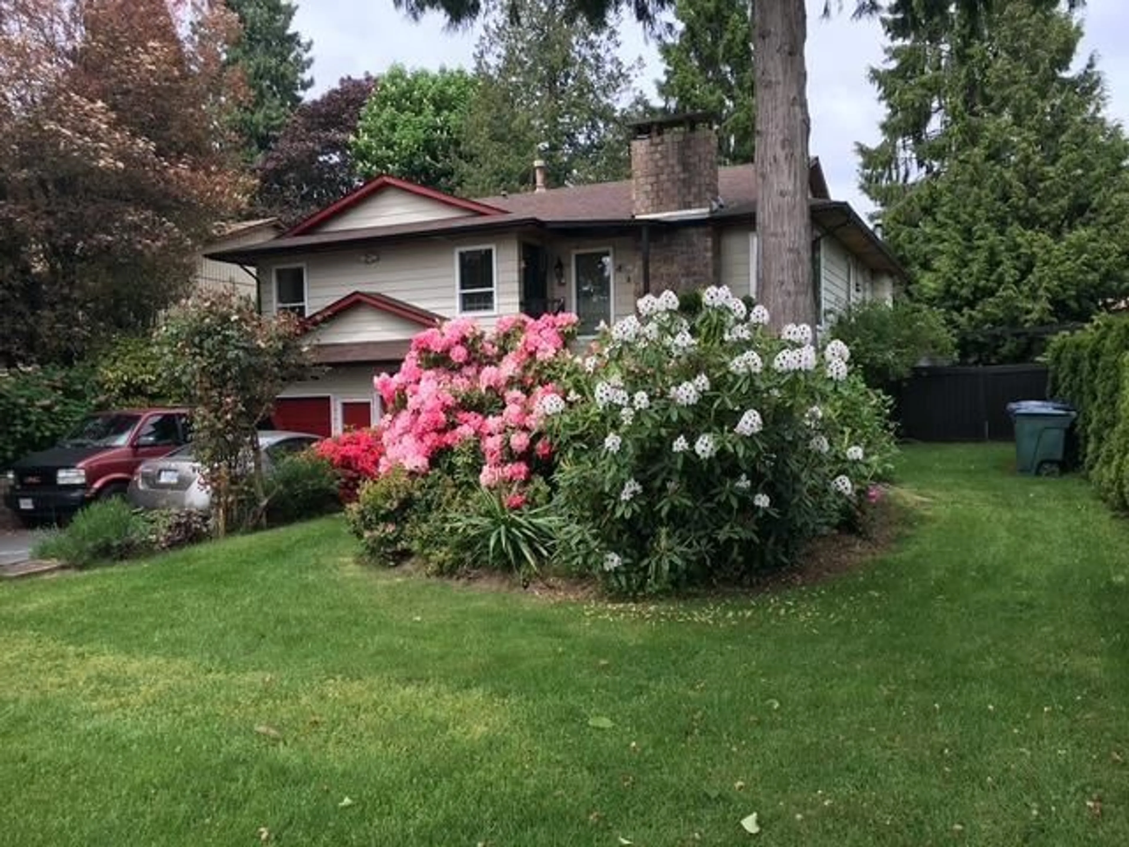 A pic from outside/outdoor area/front of a property/back of a property/a pic from drone, street for 13169 98 AVENUE, Surrey British Columbia V3T1B8