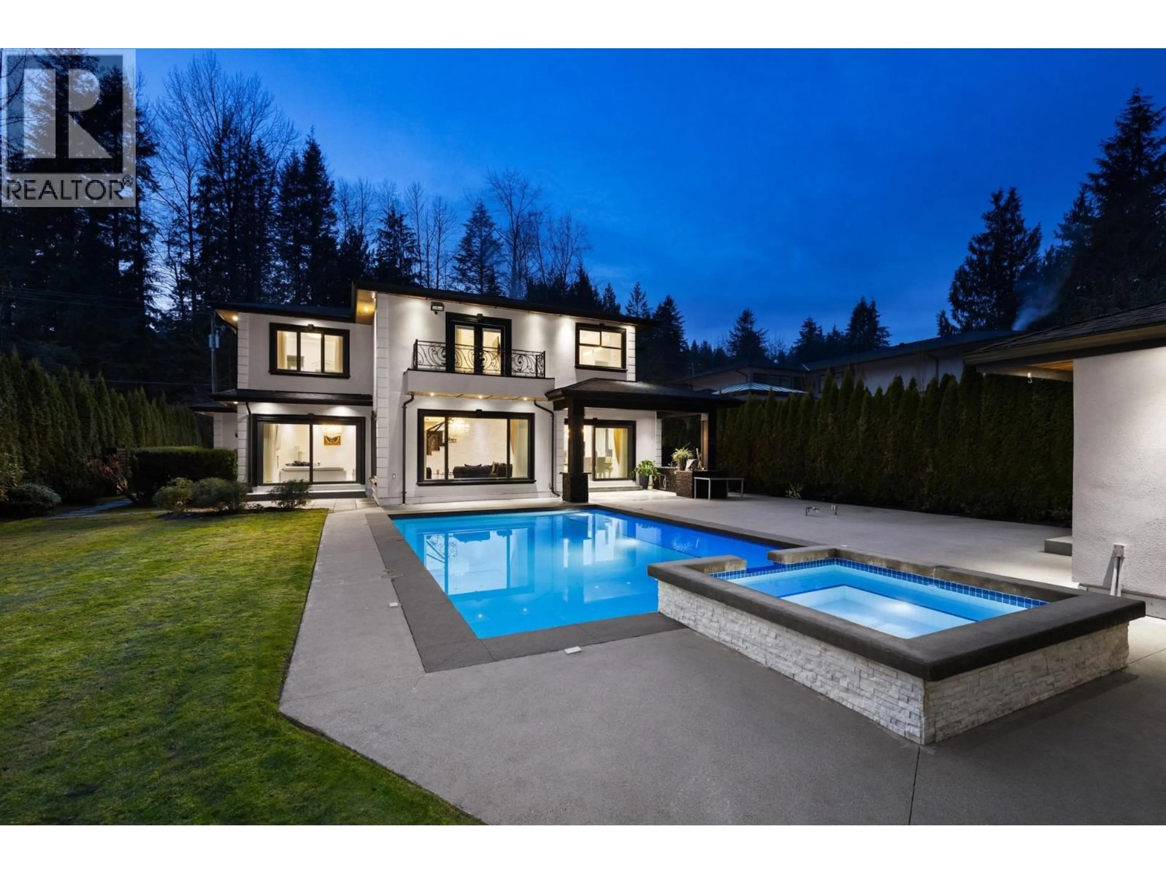 Pool for 348 MOYNE DRIVE, West Vancouver British Columbia V7S1J5