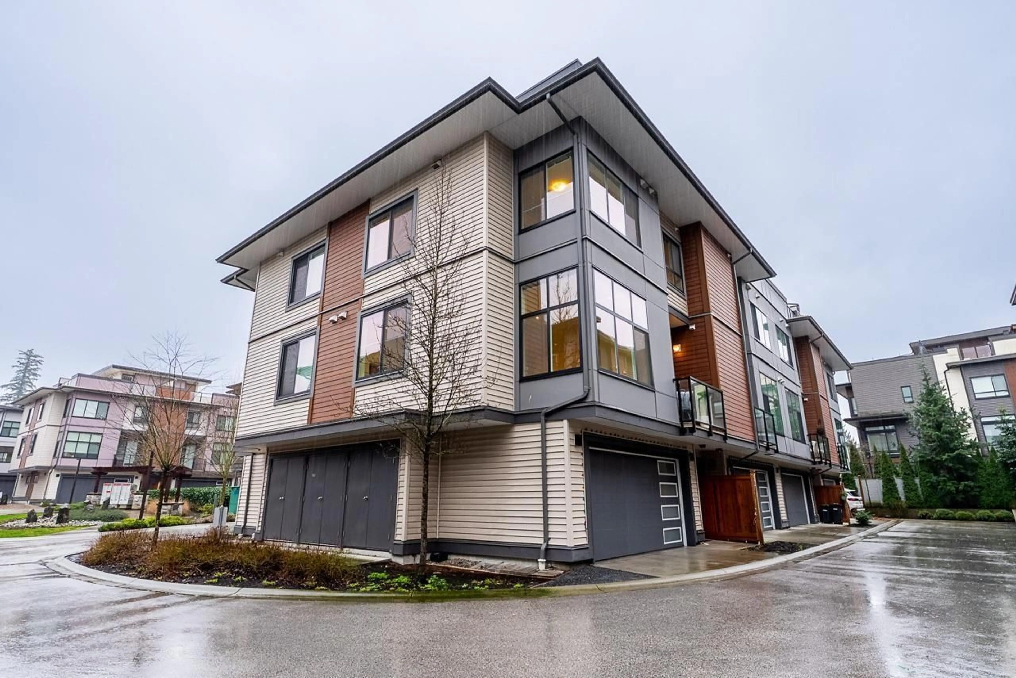 Unknown for 15 - 20852 78B AVENUE, Langley British Columbia V2Y0X6