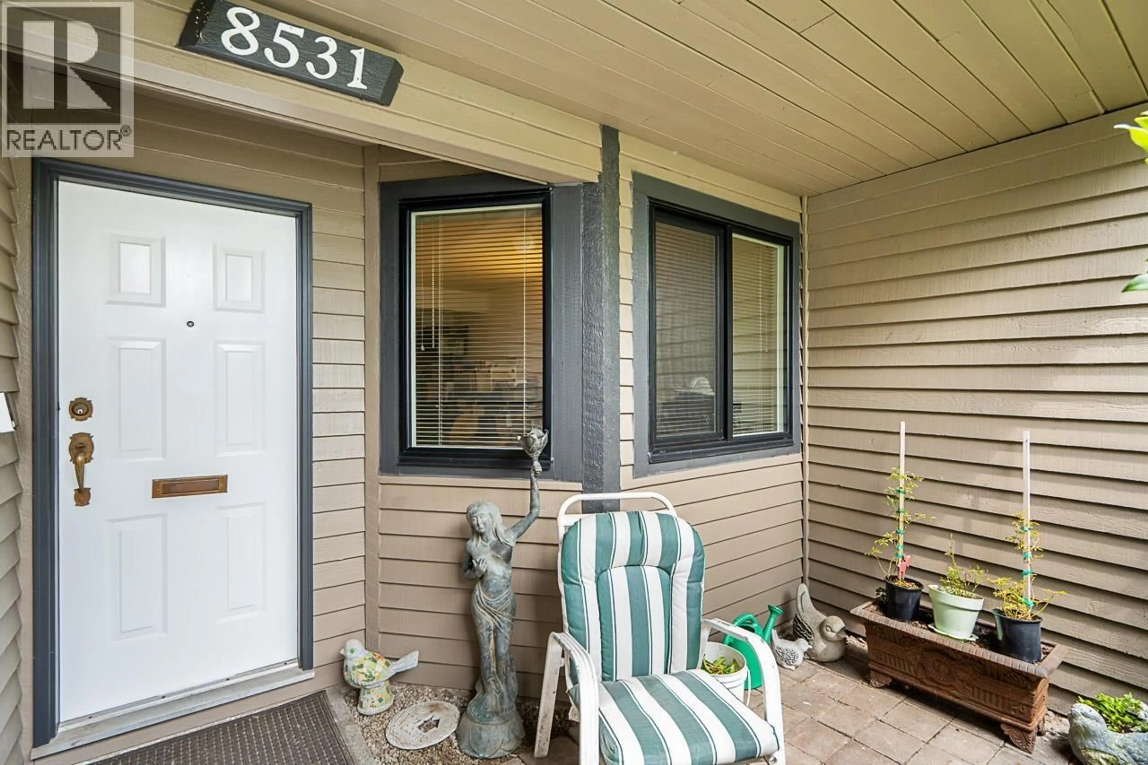 Unknown for 8531 TIMBER COURT, Burnaby British Columbia V5A4B6