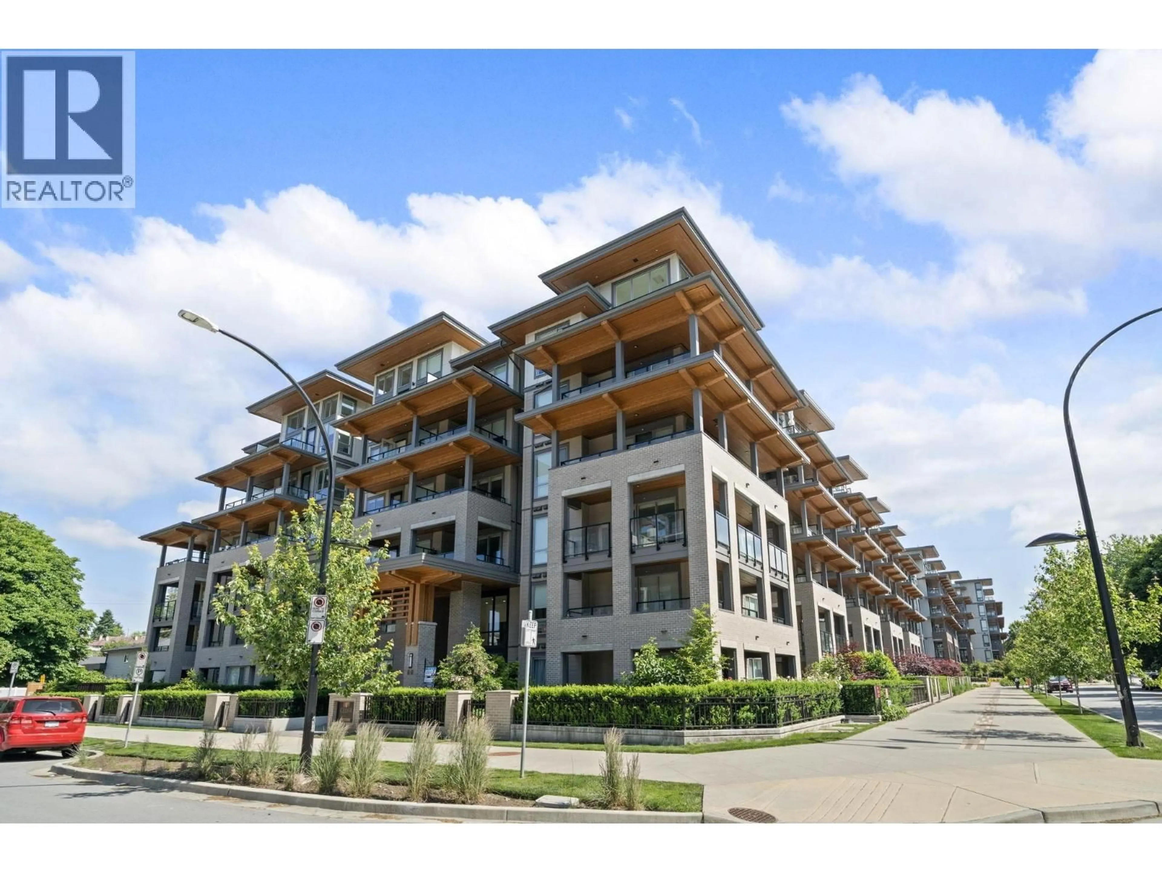 Blurry image for 418 - 7588 16TH STREET, Burnaby British Columbia V3N0H8