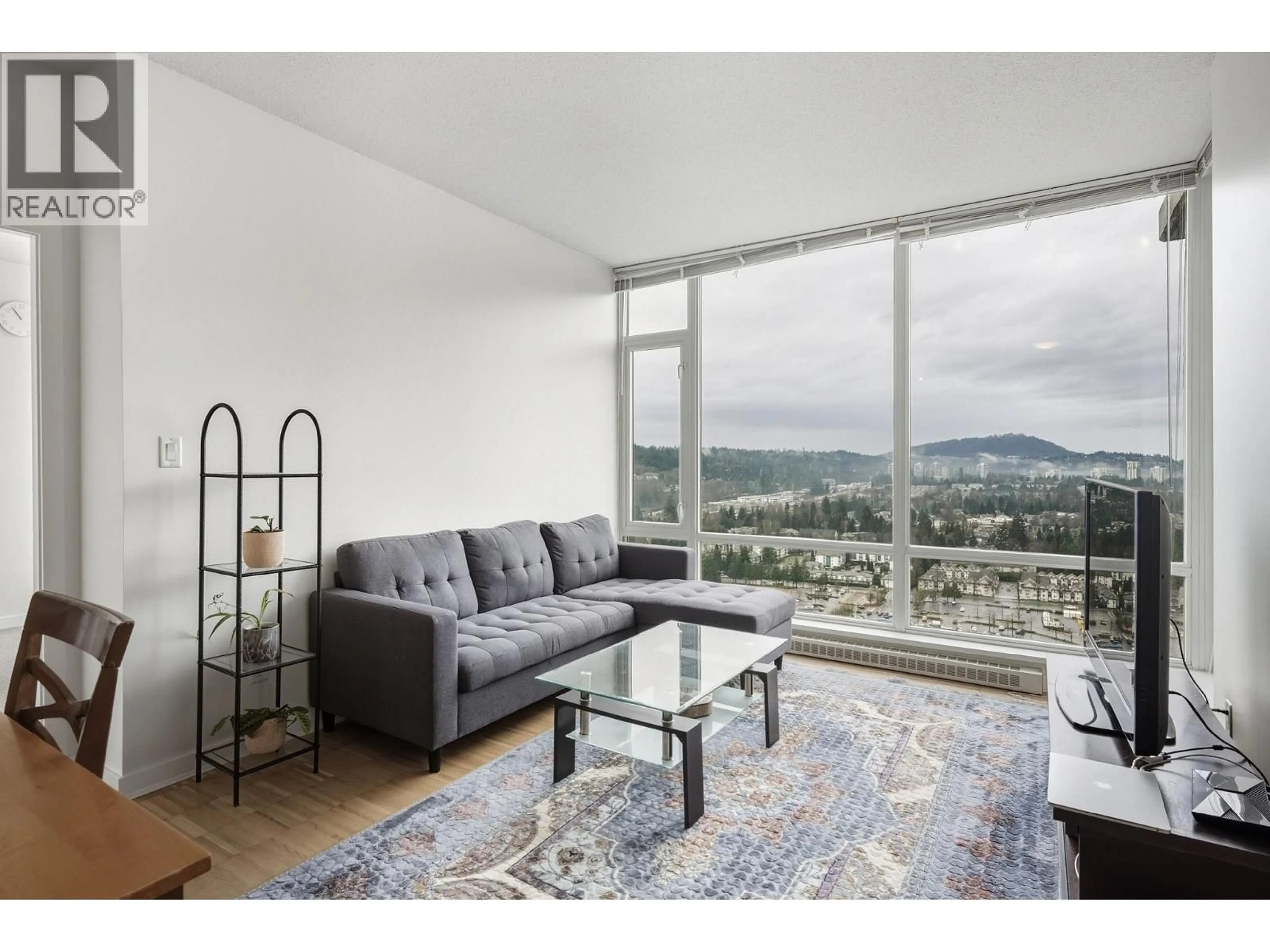 Living room with furniture, unknown for 3006 - 2980 ATLANTIC AVENUE, Coquitlam British Columbia V3B0G2