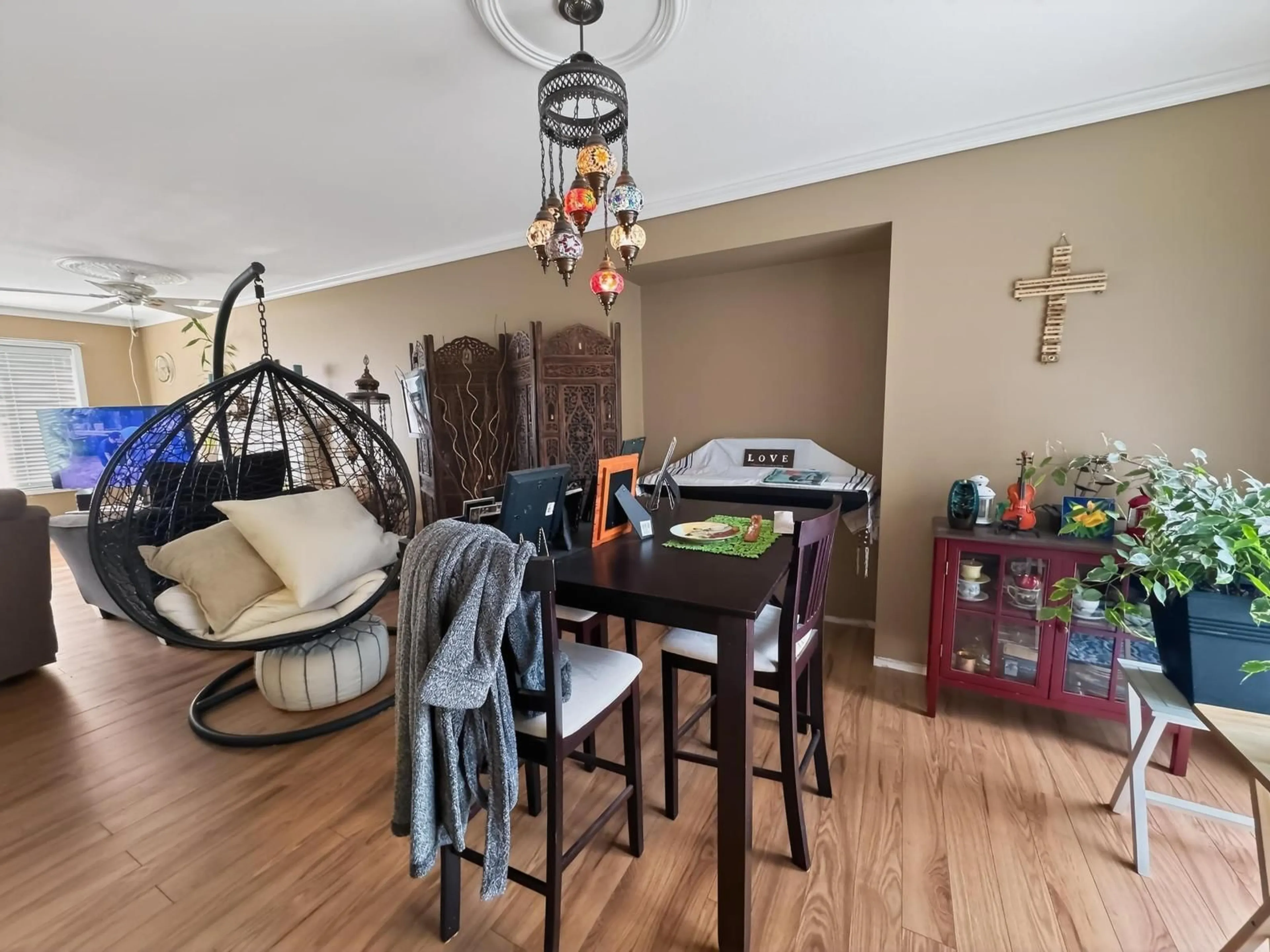 A pic of a room for 70 - 34250 HAZELWOOD AVENUE, Abbotsford British Columbia V2S7L4