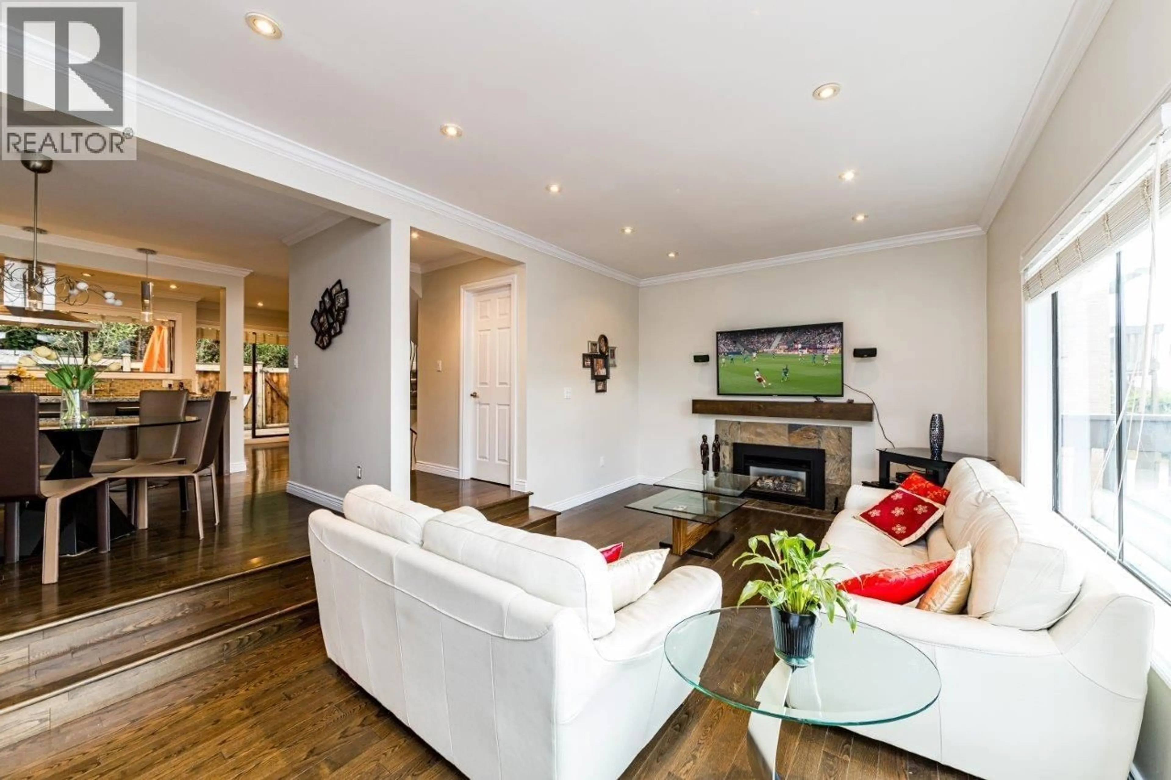 Living room with furniture, wood/laminate floor for 1163 LILLOOET ROAD, North Vancouver British Columbia V7J3H7