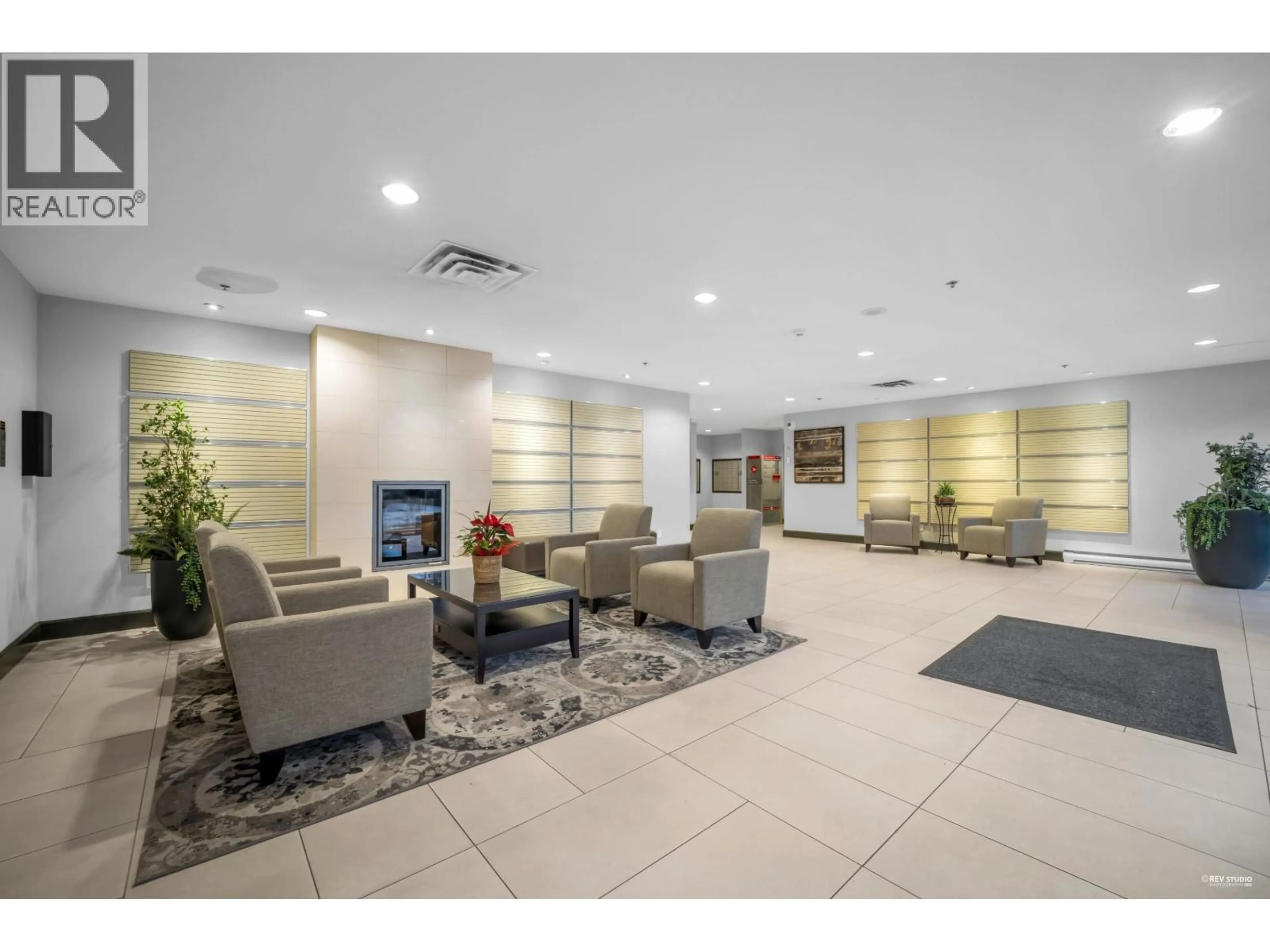 Lobby for 905 - 200 NEWPORT DRIVE, Port Moody British Columbia V3H5B7