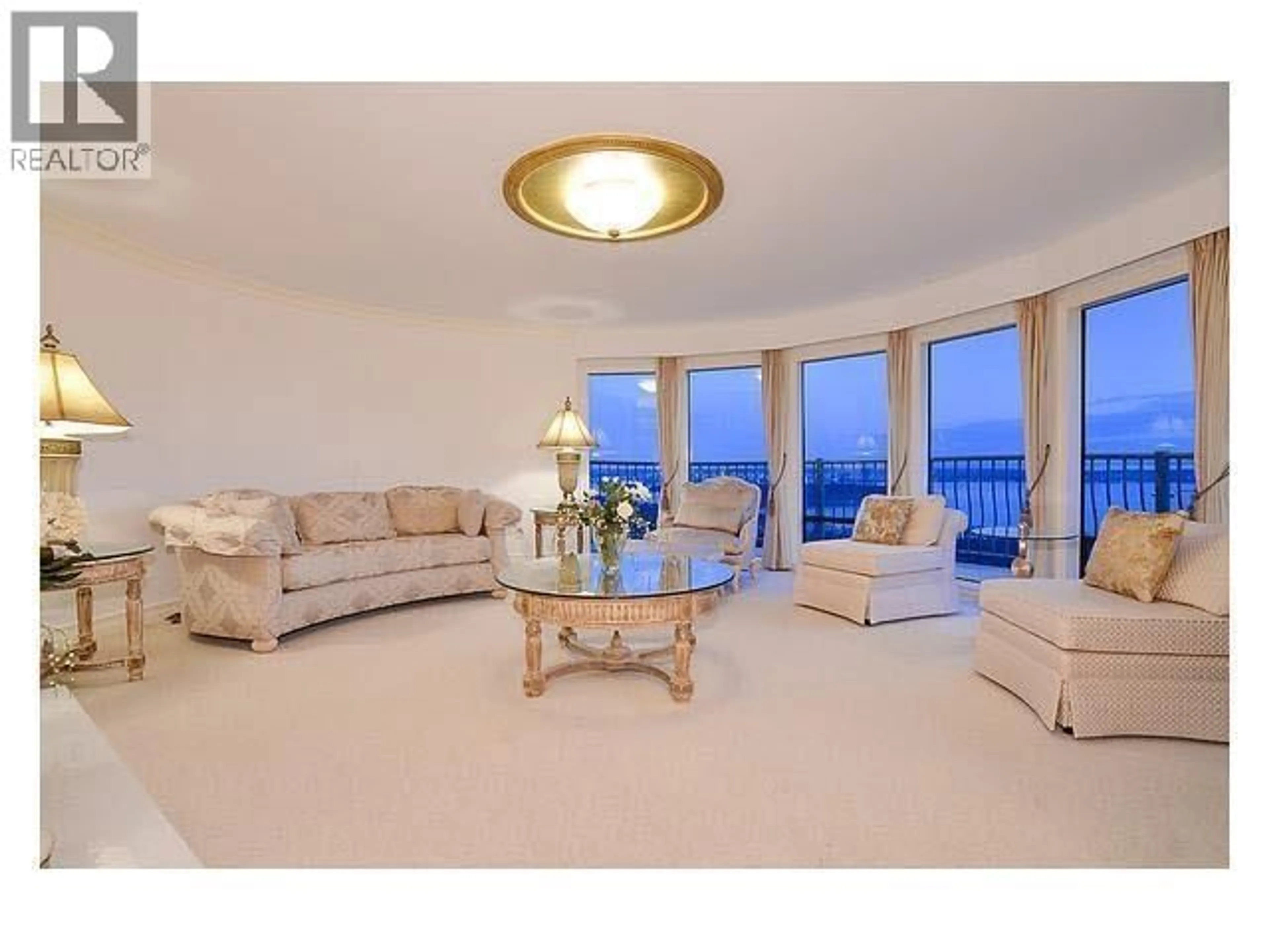 Living room with furniture, carpet floor for 1359 WHITBY ROAD, West Vancouver British Columbia V7S2N4