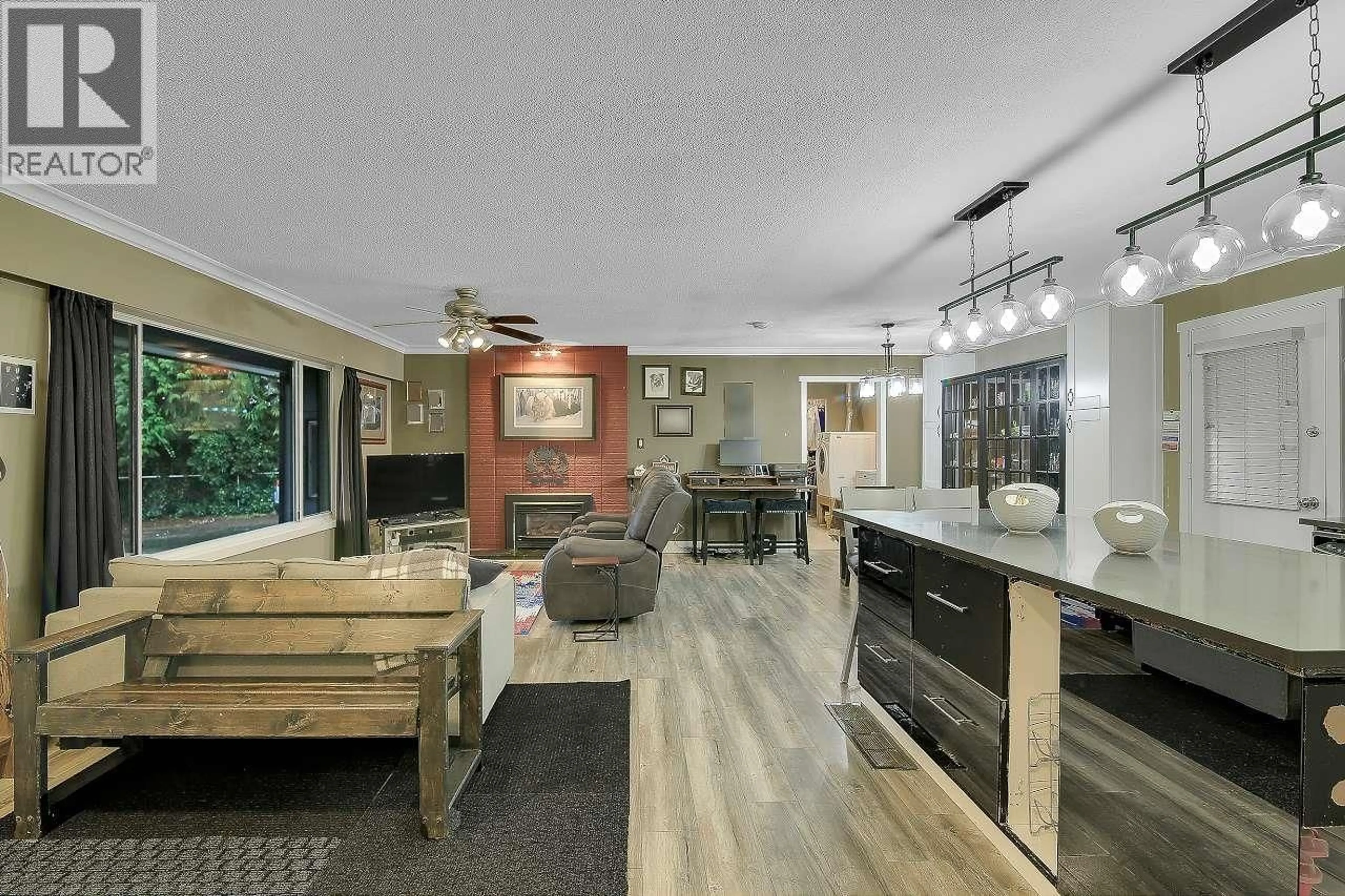 Open concept kitchen, unknown for 24835 SMITH AVENUE, Maple Ridge British Columbia V4R2A7