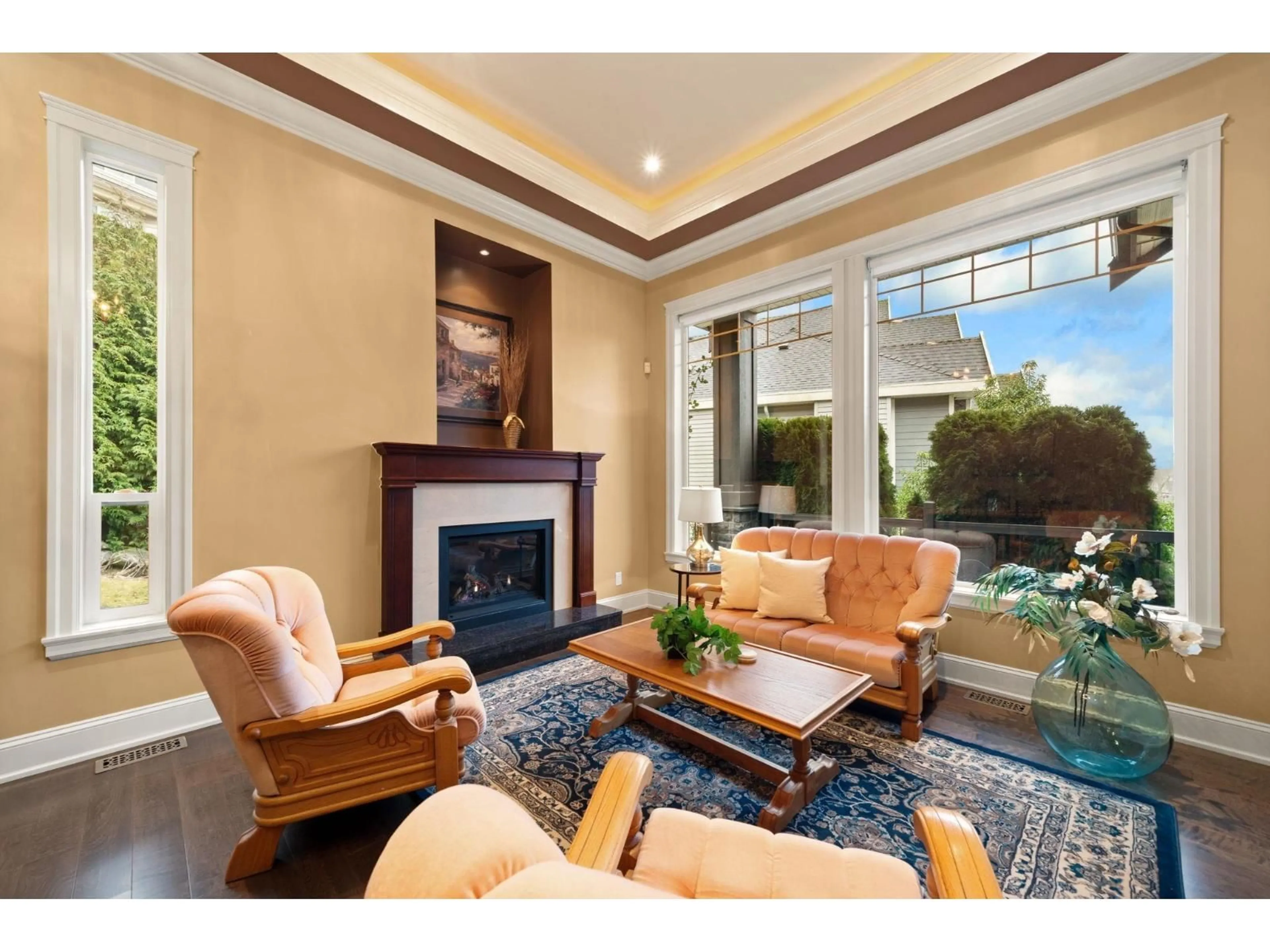 Living room with furniture, unknown for 7192 177A STREET, Surrey British Columbia V3S7V3