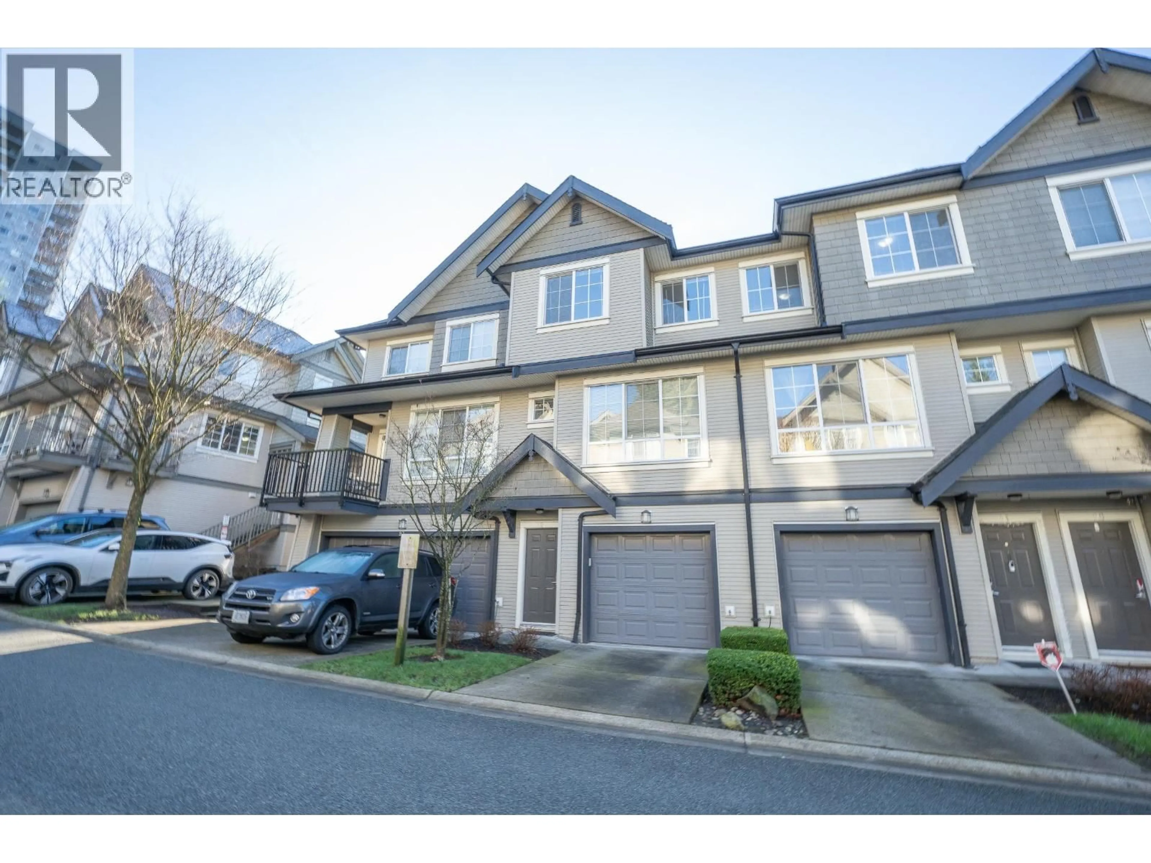 A pic from outside/outdoor area/front of a property/back of a property/a pic from drone, street for 92 - 9088 HALSTON COURT, Burnaby British Columbia V3N0A7