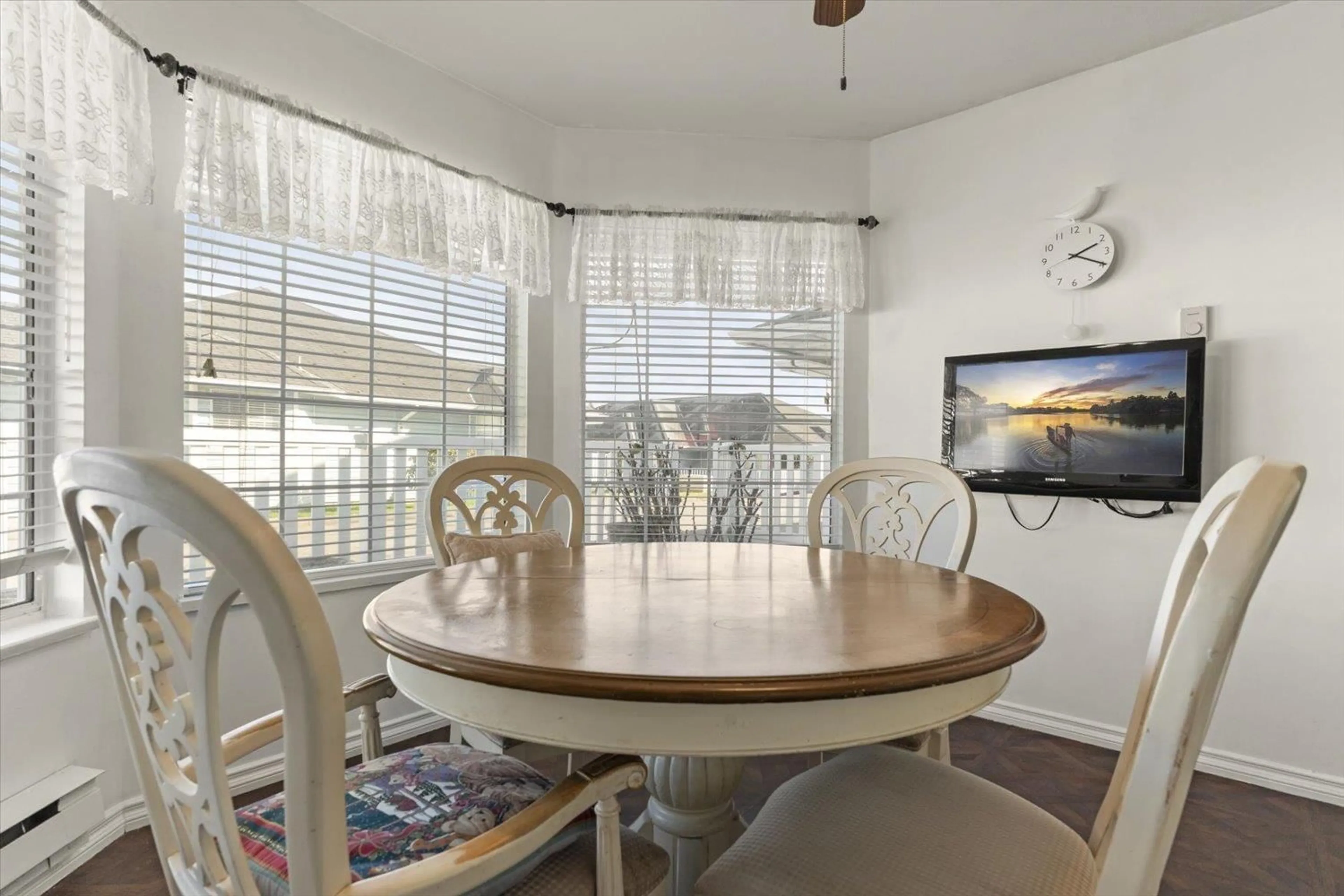 Dining room, unknown for 4 - 1450 MCCALLUM ROAD, Abbotsford British Columbia V2S8A3