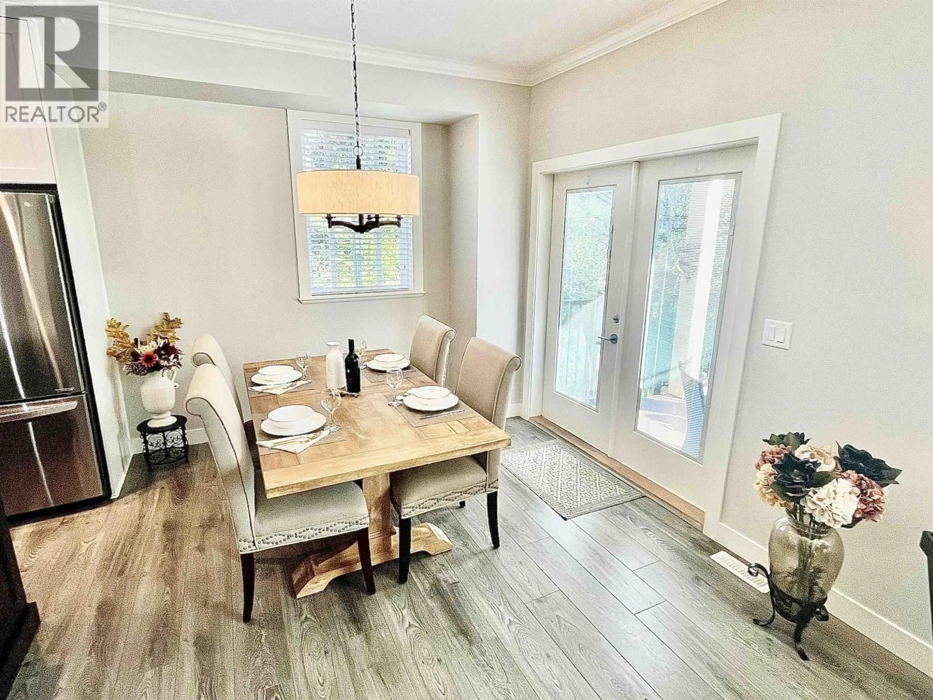 Dining room, wood/laminate floor for 51 - 11252 COTTONWOOD DRIVE, Maple Ridge British Columbia V2X9B1