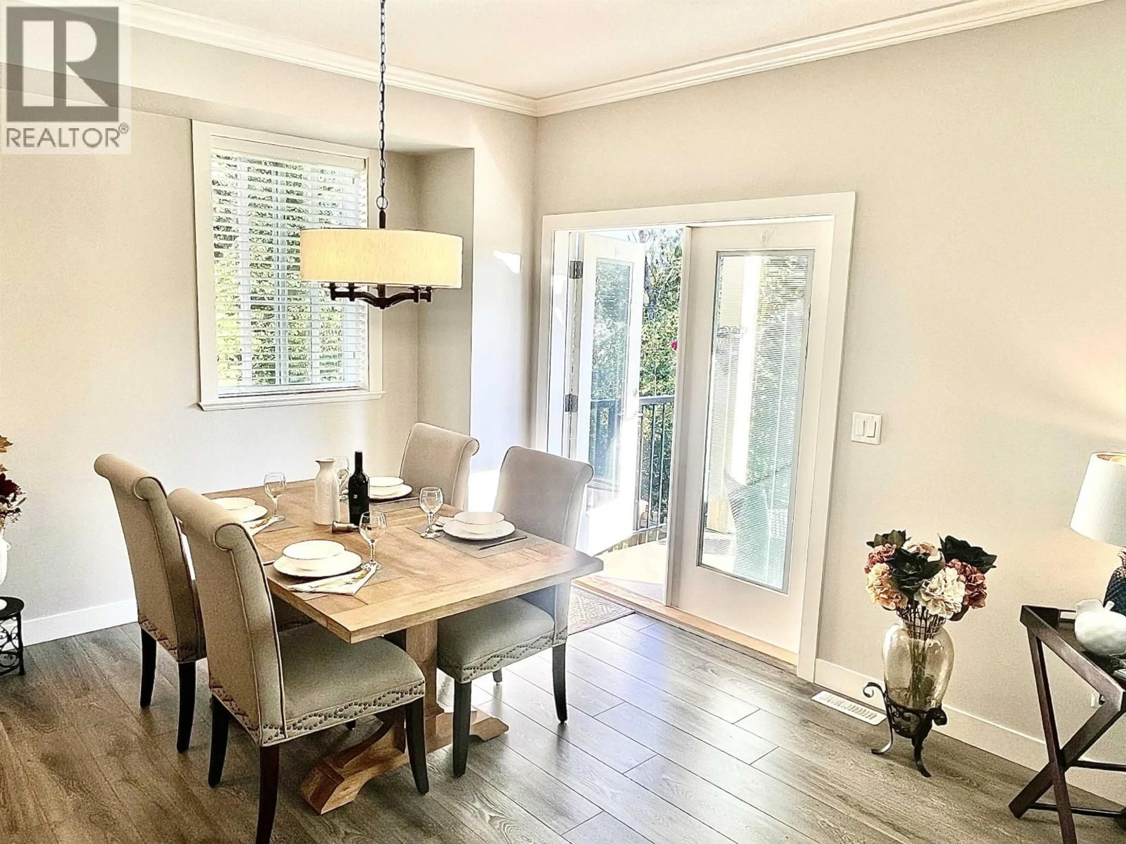 Dining room, wood/laminate floor for 51 - 11252 COTTONWOOD DRIVE, Maple Ridge British Columbia V2X9B1