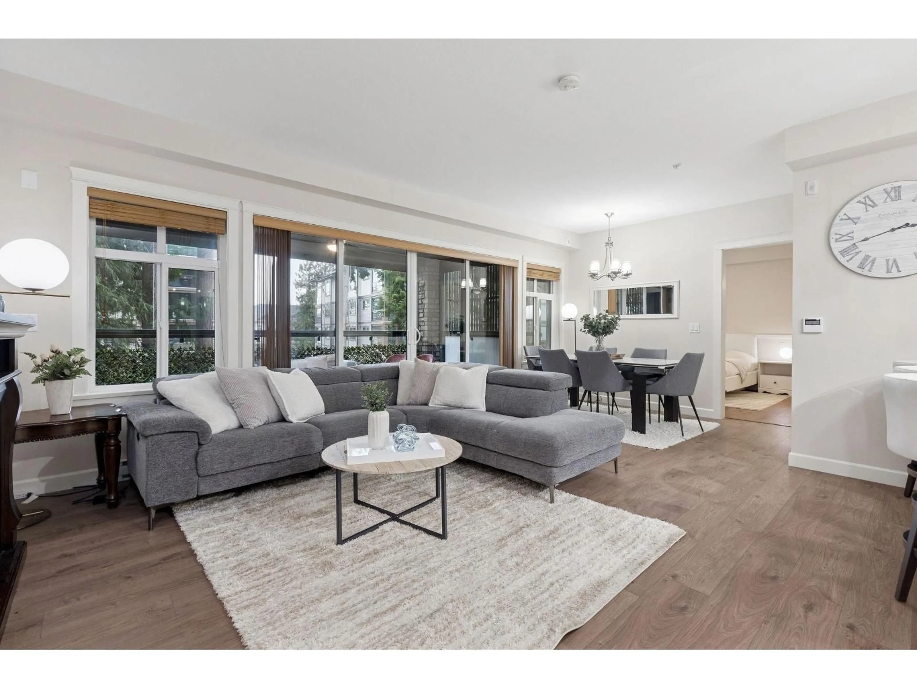 Living room with furniture, unknown for 209 - 3535 146A STREET, Surrey British Columbia V4P0H2