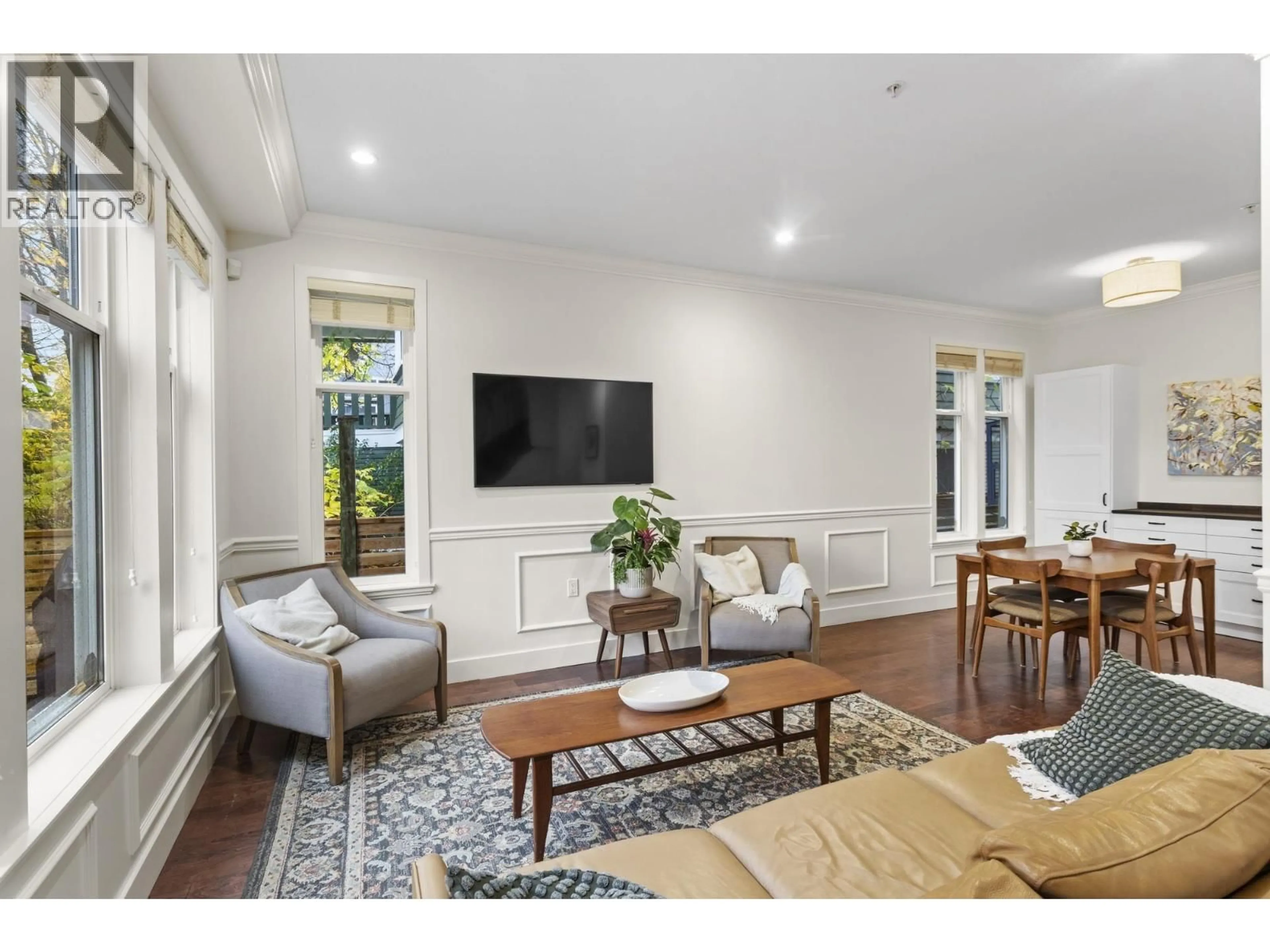 Living room with furniture, unknown for 4463 WELWYN STREET, Vancouver British Columbia V5N3Z3