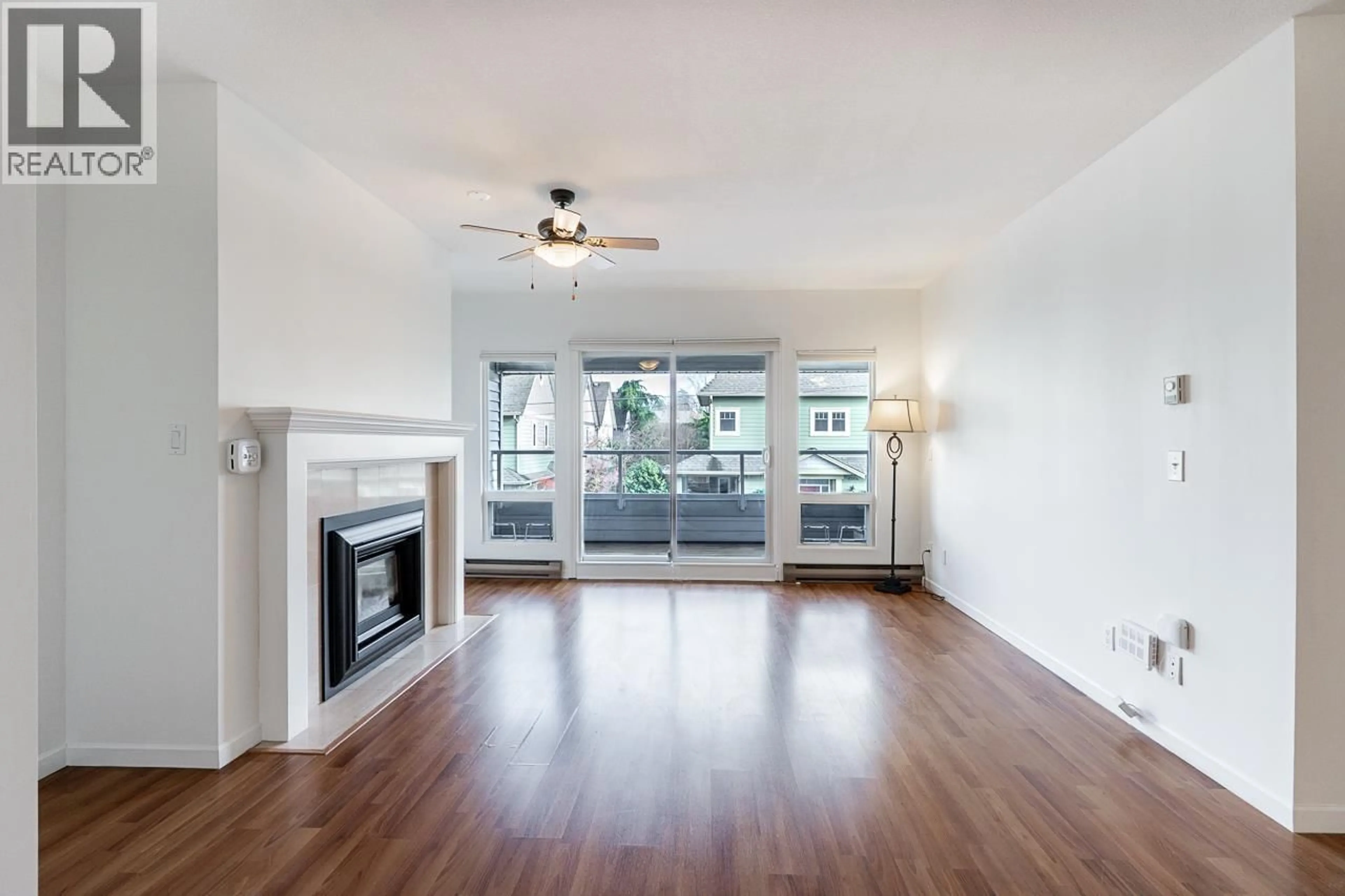 Unknown for 208 - 4989 47 AVENUE, Delta British Columbia V4K1R1