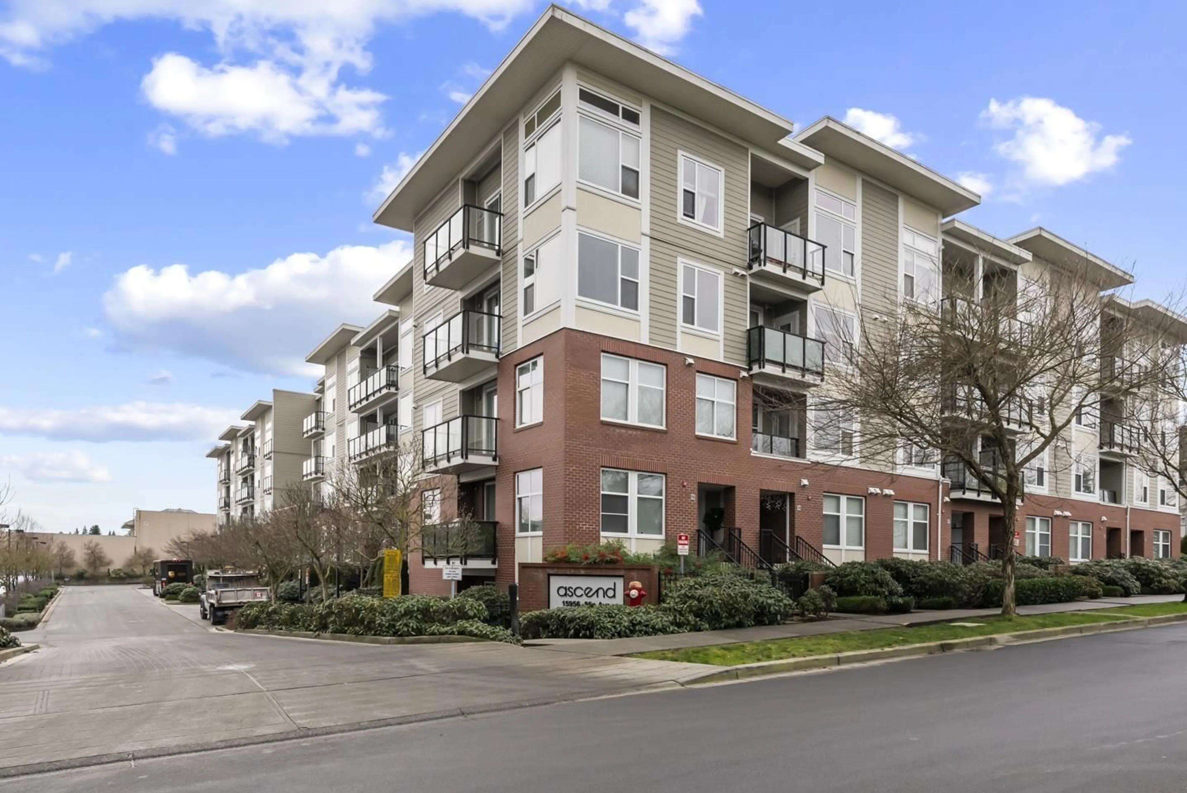 Unknown for 221 - 15956 86A AVENUE, Surrey British Columbia V4N6N8