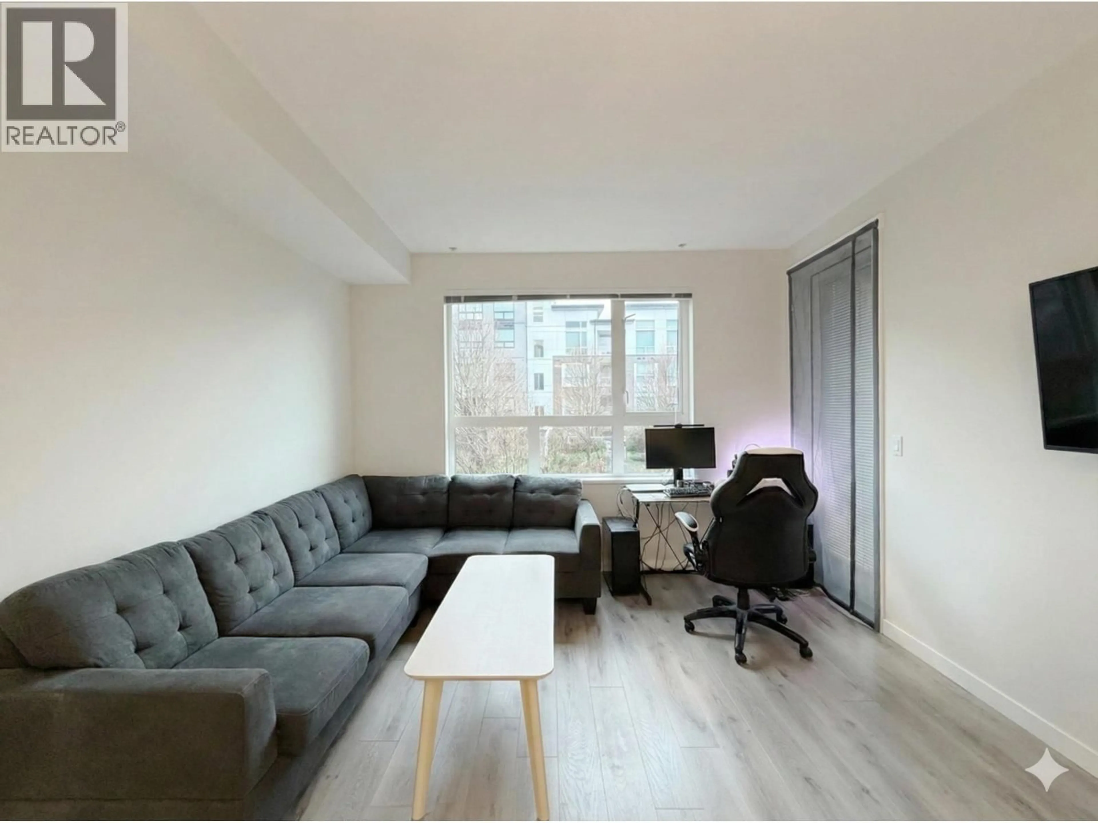 A pic of a room for 209 - 9233 ODLIN ROAD, Richmond British Columbia V6X0V4