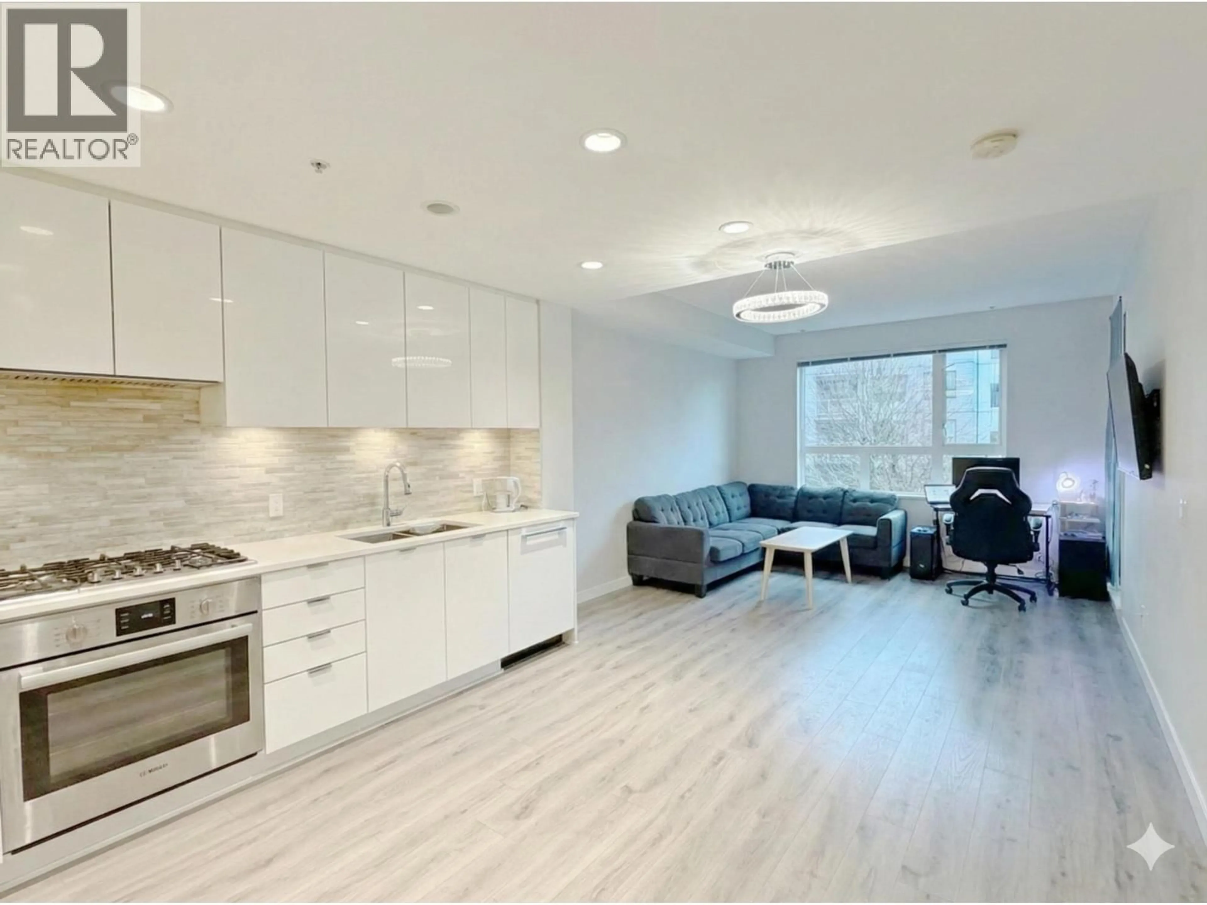 Open concept kitchen, unknown for 209 - 9233 ODLIN ROAD, Richmond British Columbia V6X0V4