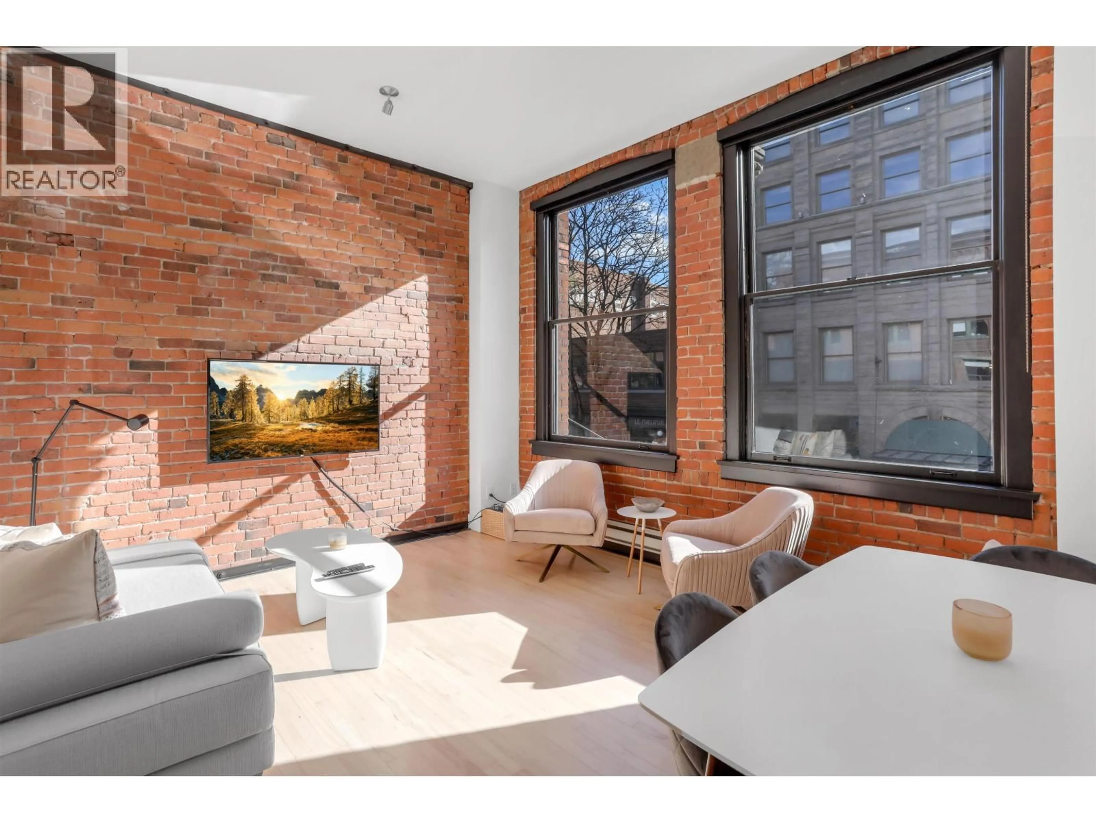 Living room with furniture, unknown for 201 - 345 WATER STREET, Vancouver British Columbia V6B1B8