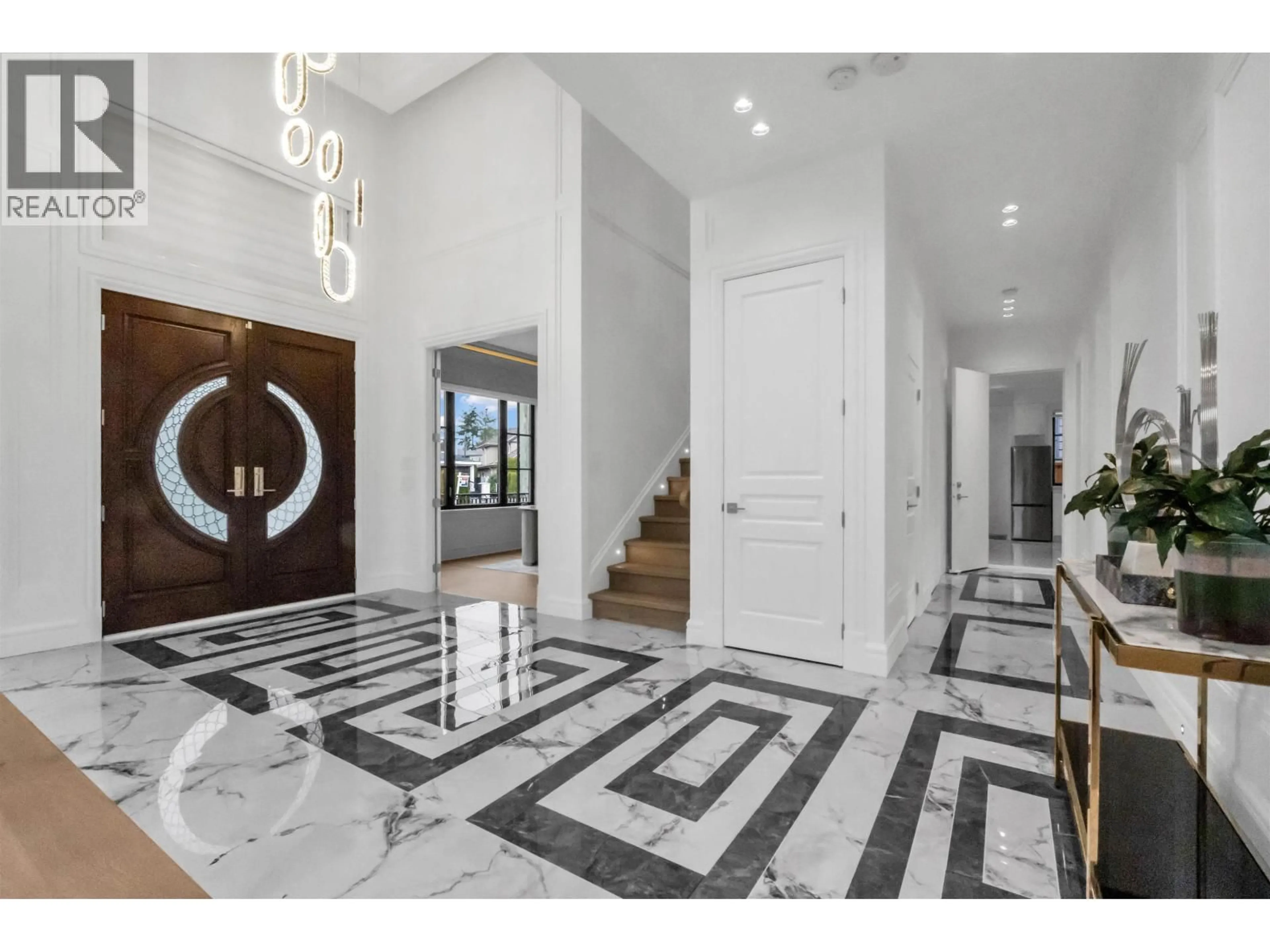 Indoor entryway for 8080 ALANMORE PLACE, Richmond British Columbia V7C2B7