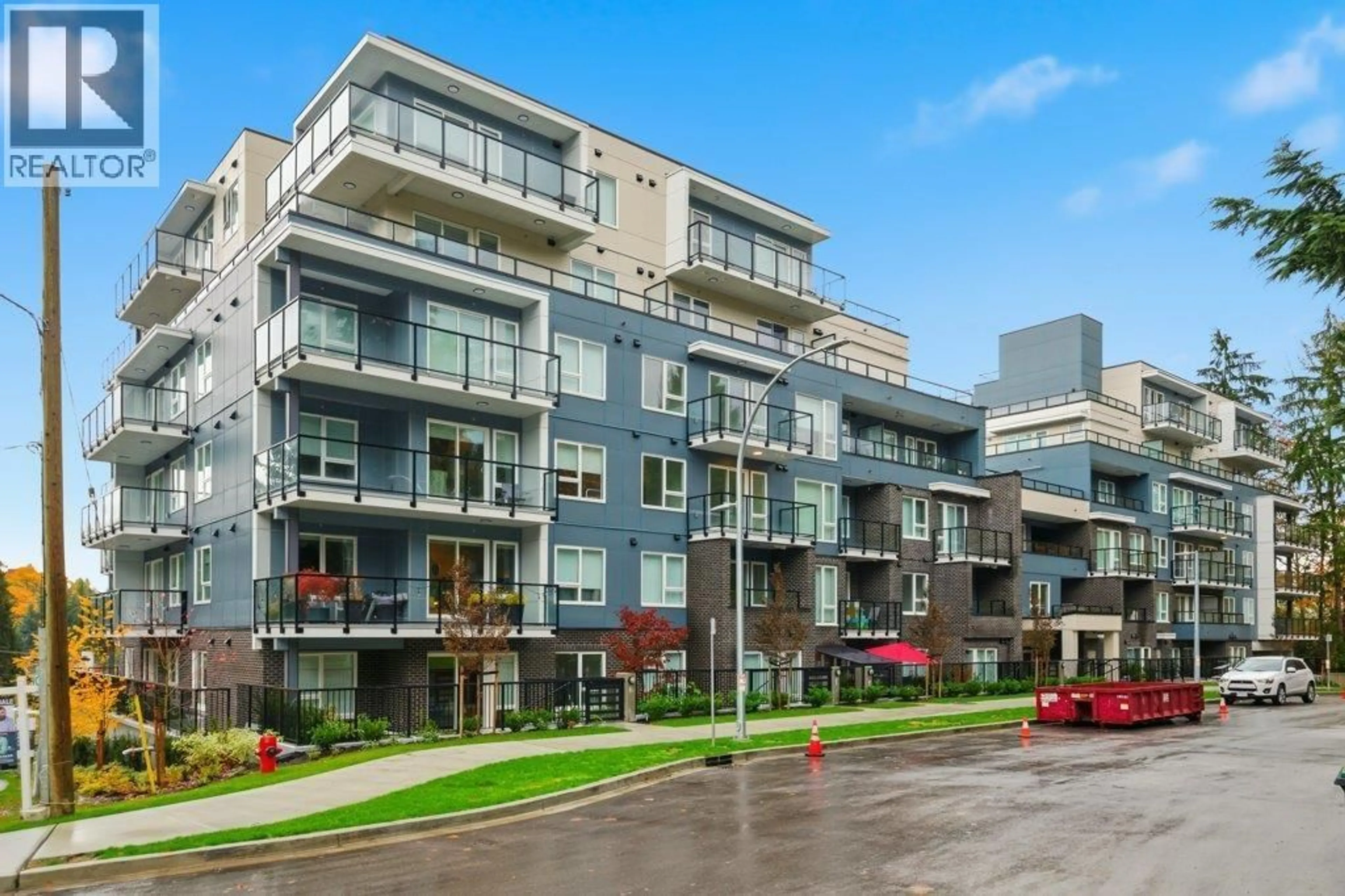 Patio, unknown for 506 - 2002 ST. GEORGE STREET, Port Moody British Columbia V3H0N4