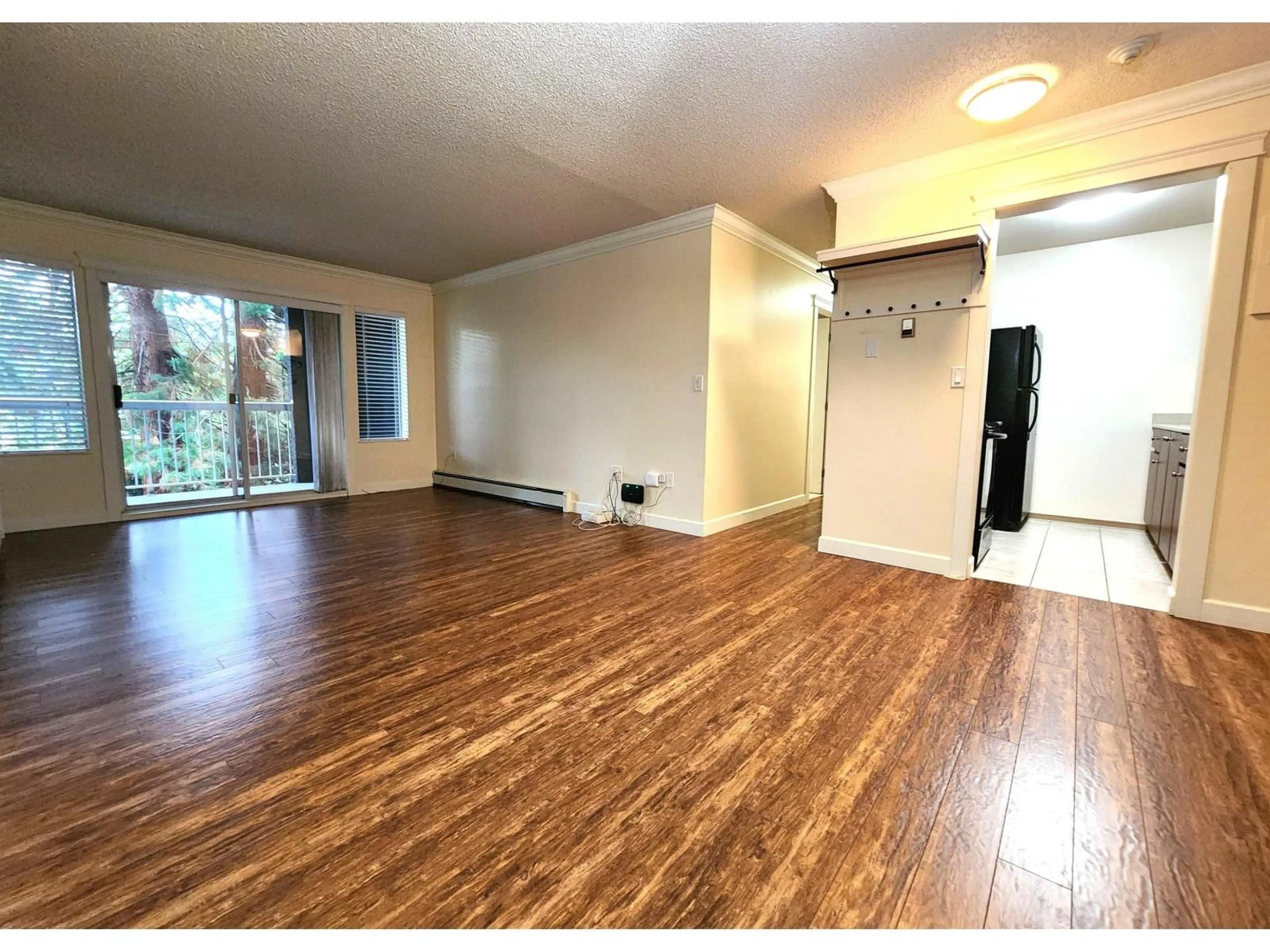 A pic of a room for 102 - 5664 200 STREET, Langley British Columbia V3A1M8
