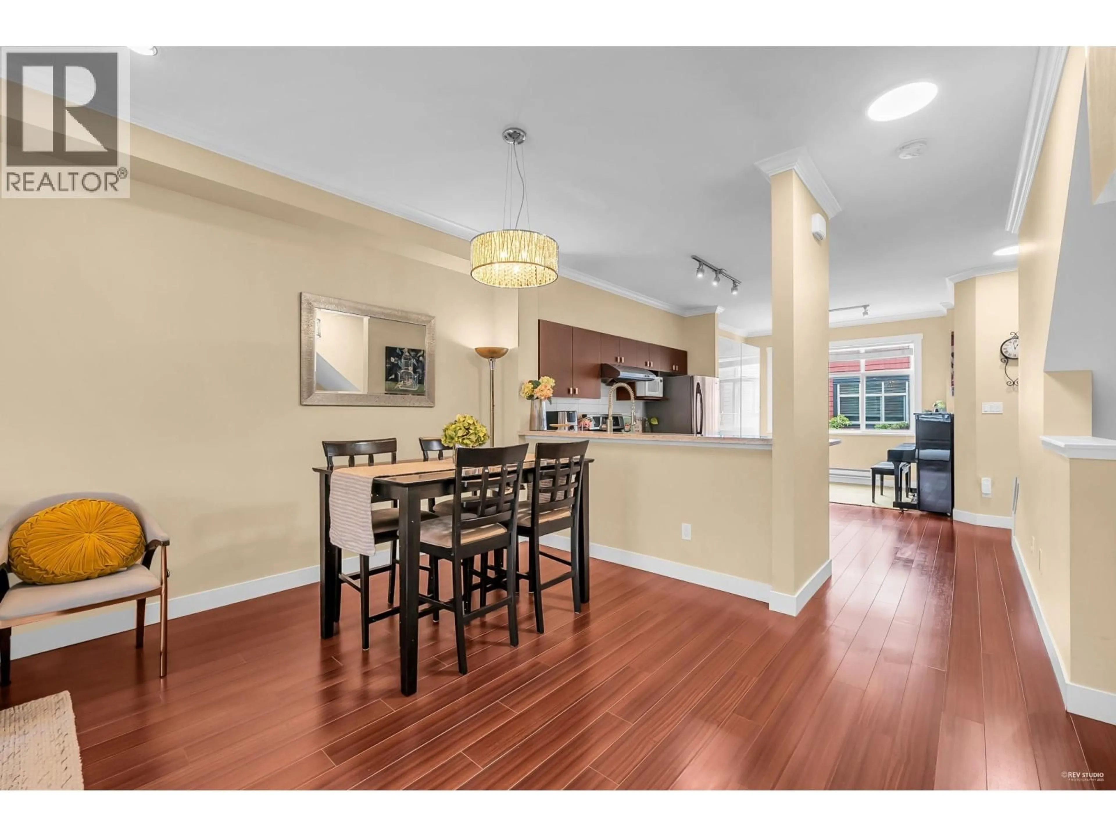 Open concept kitchen, unknown for 14 - 7771 BRIDGE STREET, Richmond British Columbia V6Y2S6